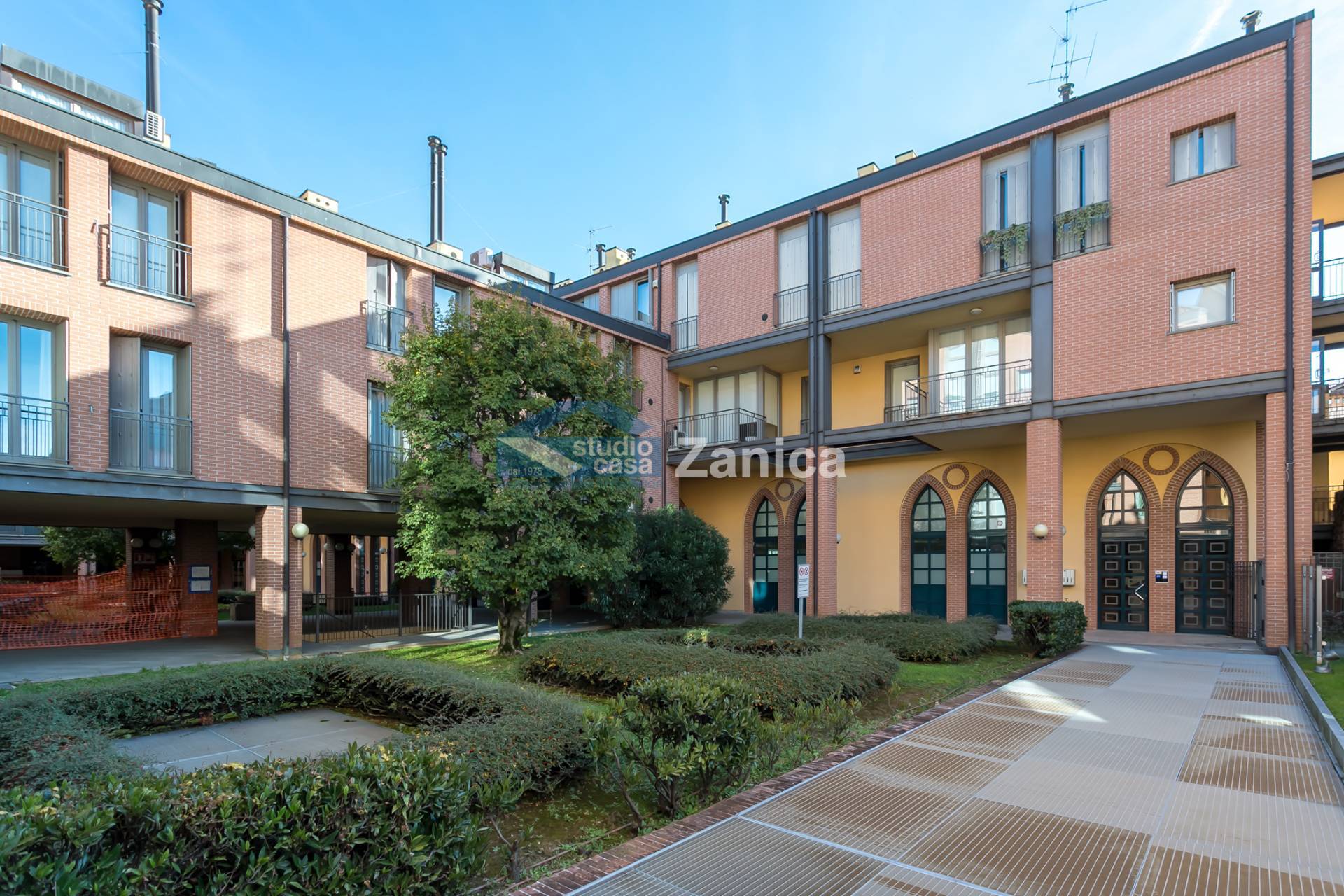 Locale commerciale in affitto a Bergamo