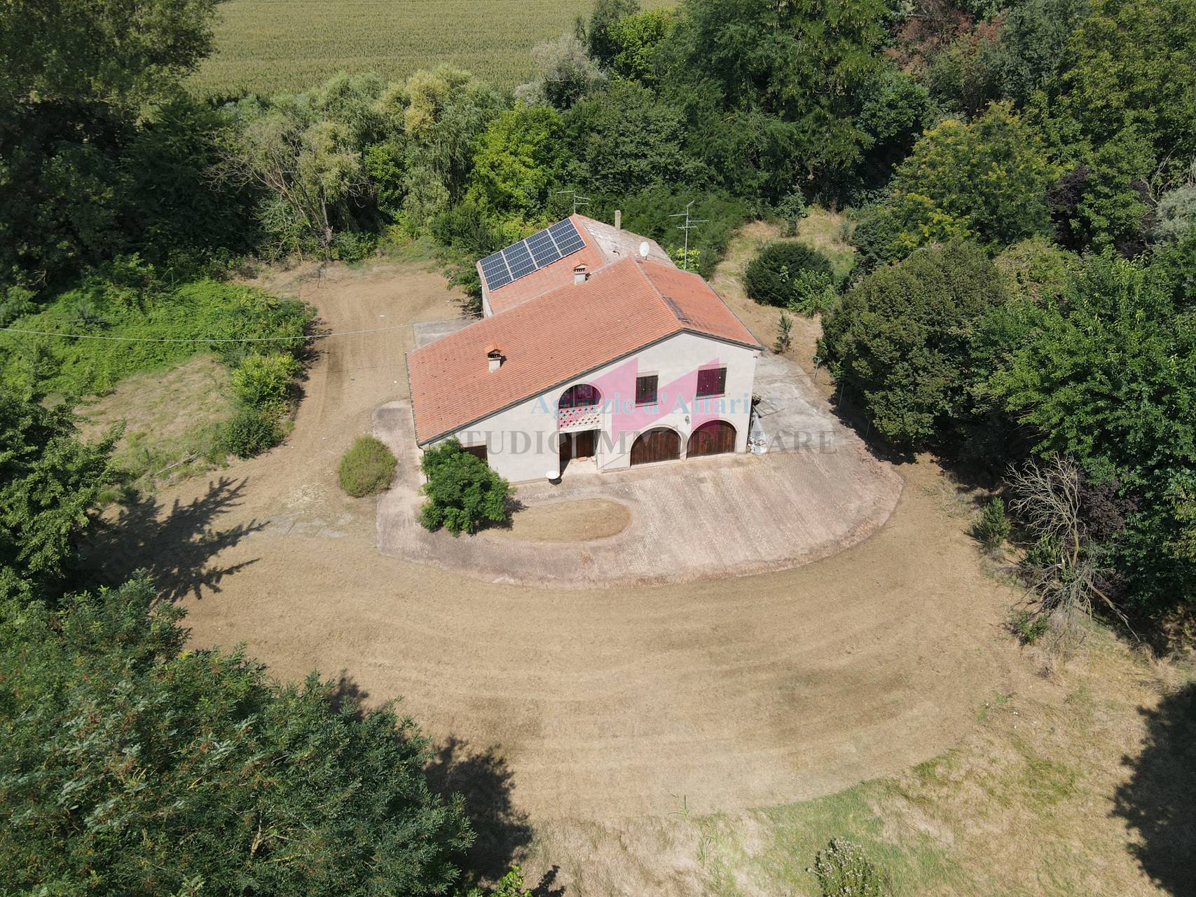 Villa con terrazzo a Sermide e Felonica