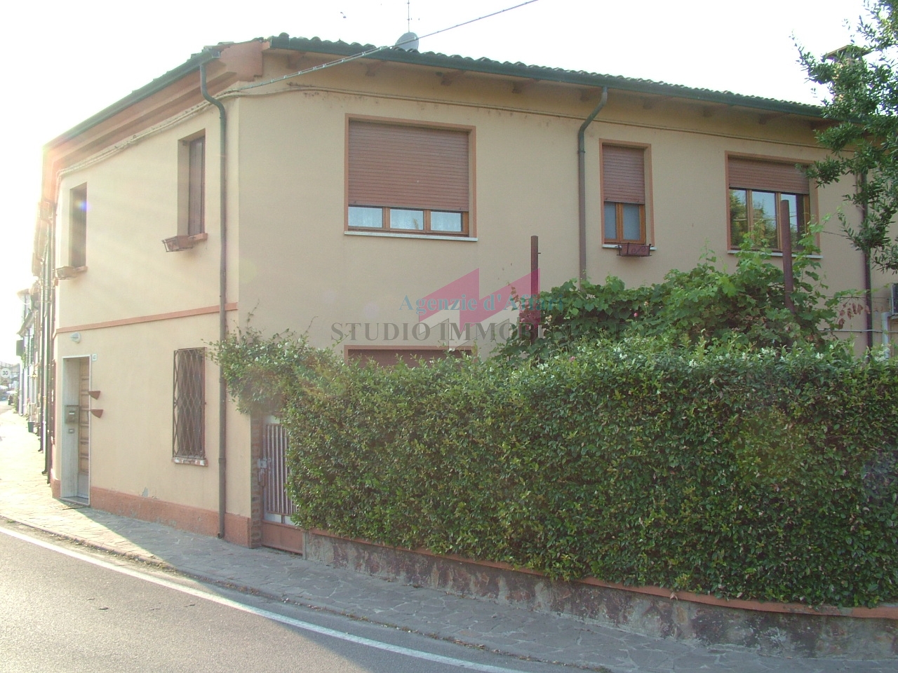 Porzione di fabbricato in vendita a Melara