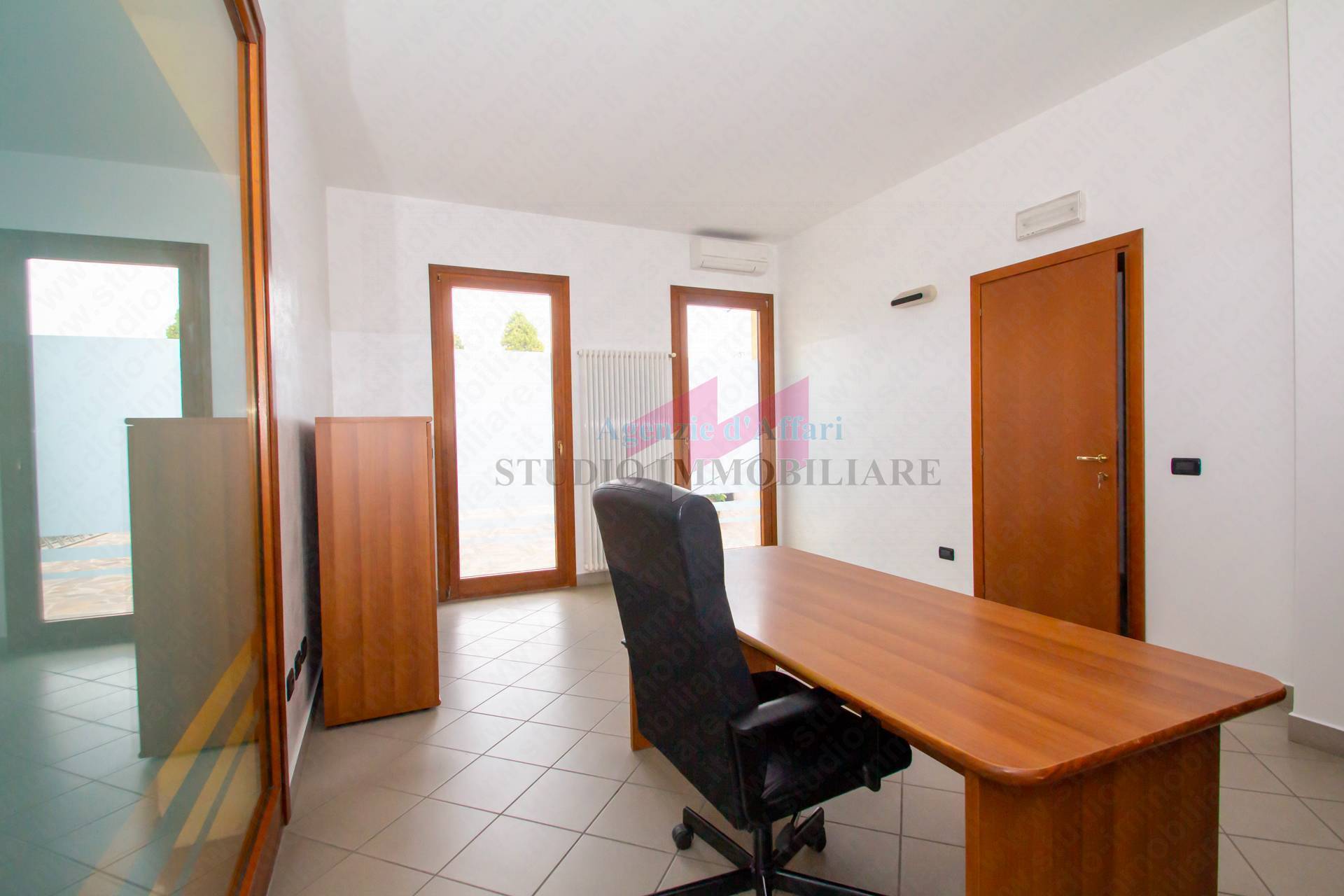 Studio/Ufficio in affitto a Bergantino
