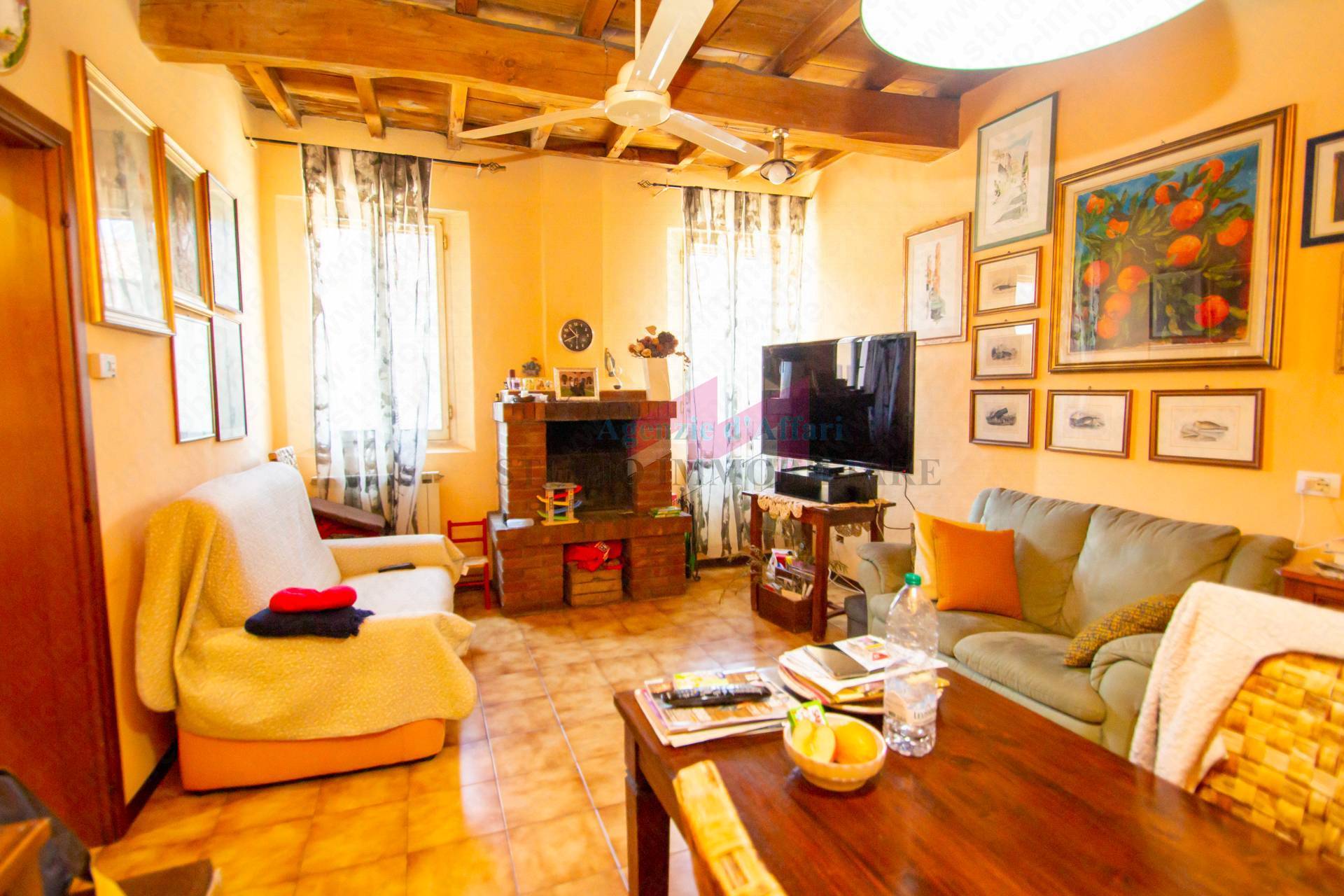 Porzione di fabbricato in vendita a Melara