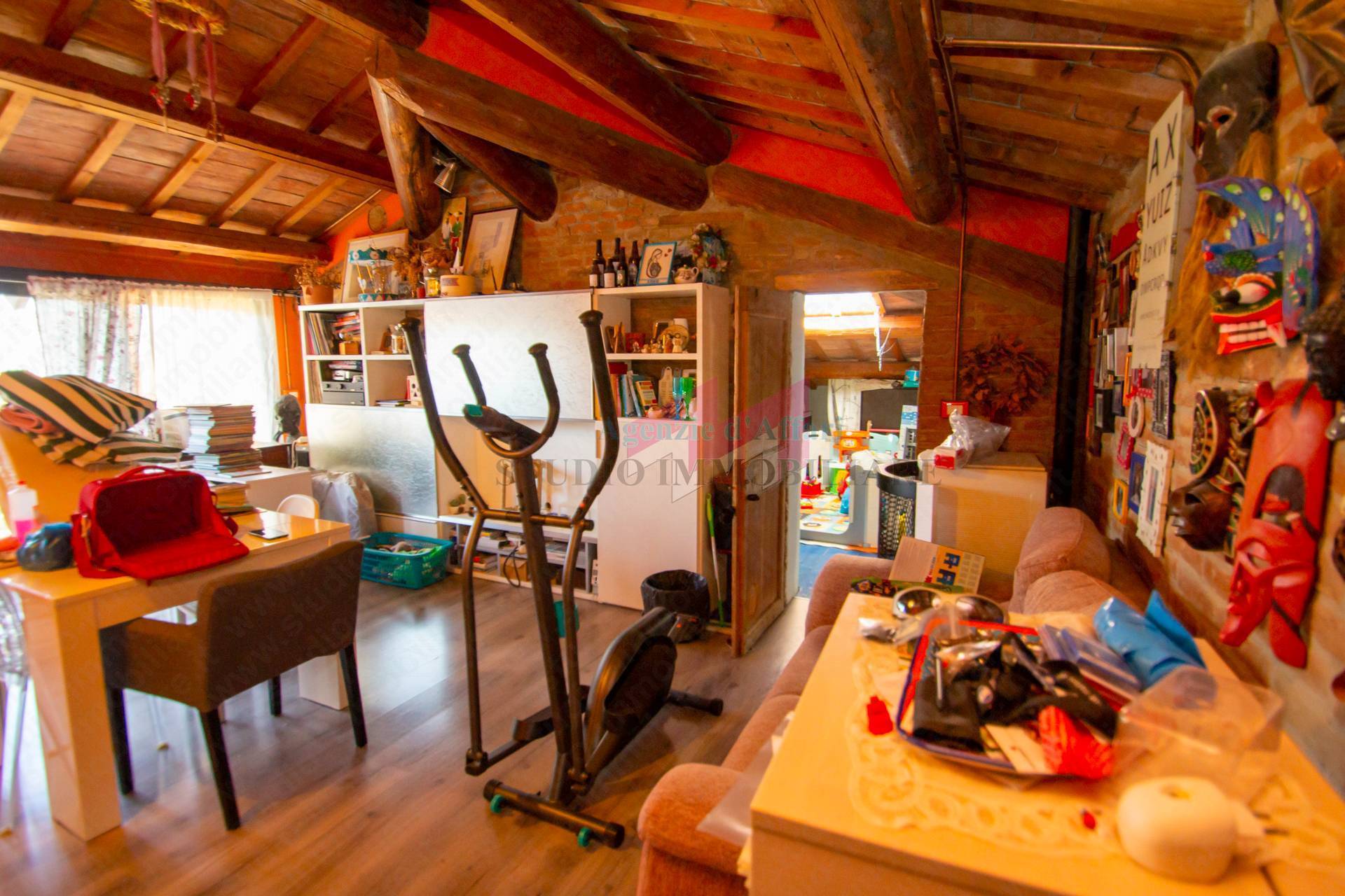 Porzione di fabbricato in vendita a Melara