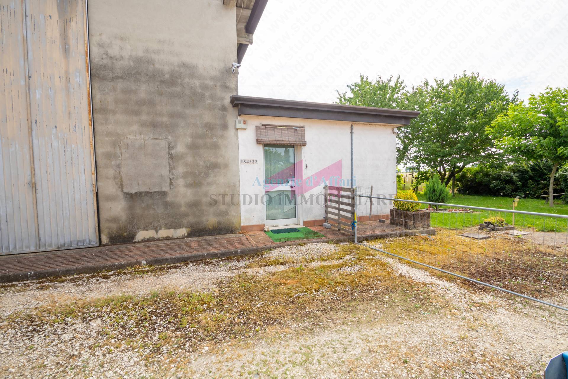 Magazzino in vendita a Ceneselli