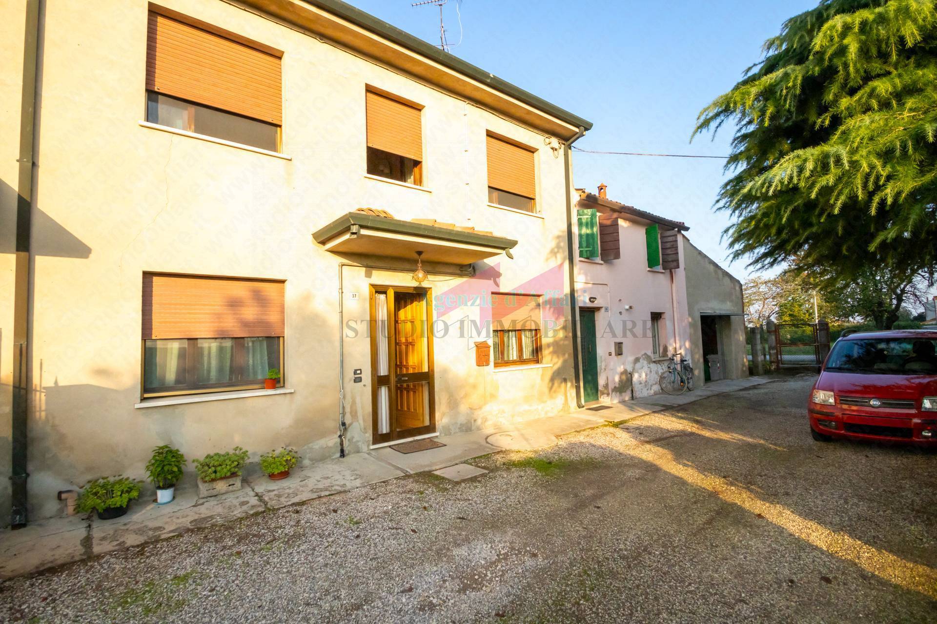 Porzione di fabbricato in vendita a Ceneselli