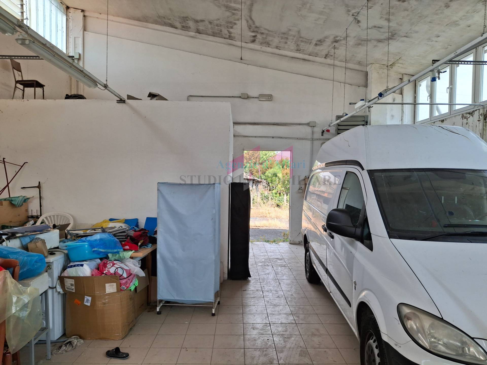 Laboratorio in vendita a Serravalle a Po, Torriana