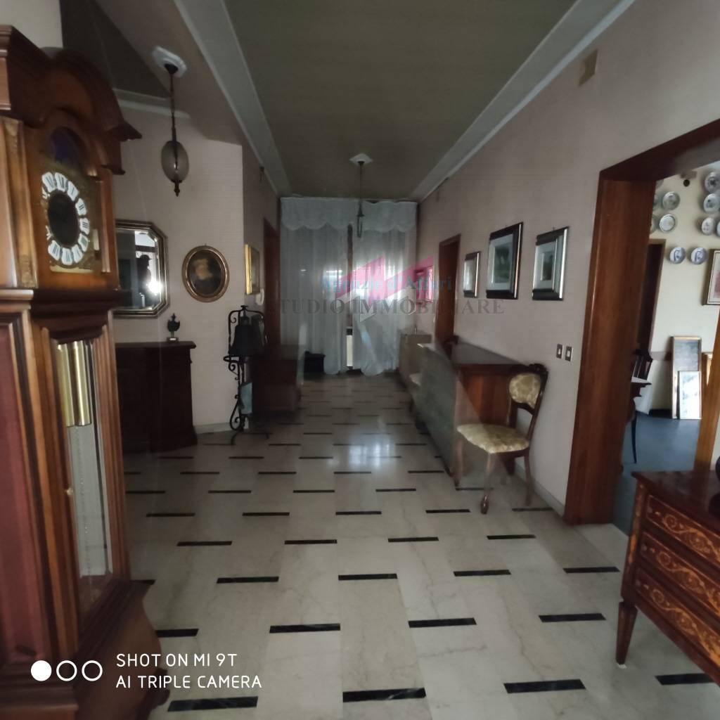 Bifamiliare in vendita a Ostiglia