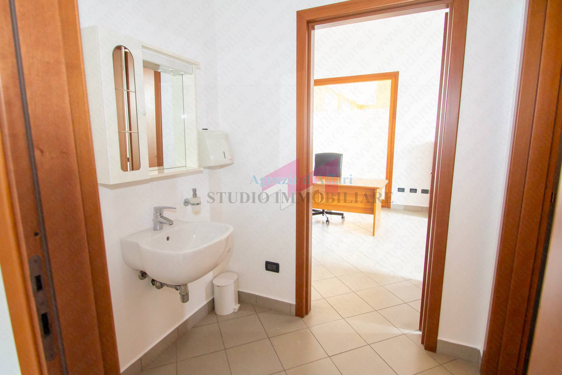 Studio/Ufficio in affitto a Bergantino