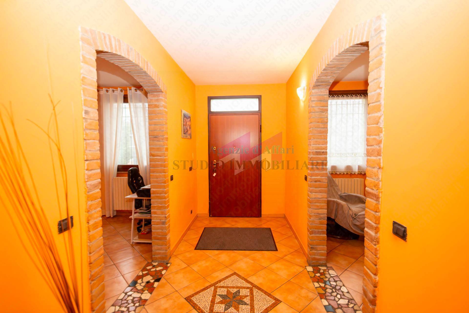 Porzione di fabbricato in vendita a Melara