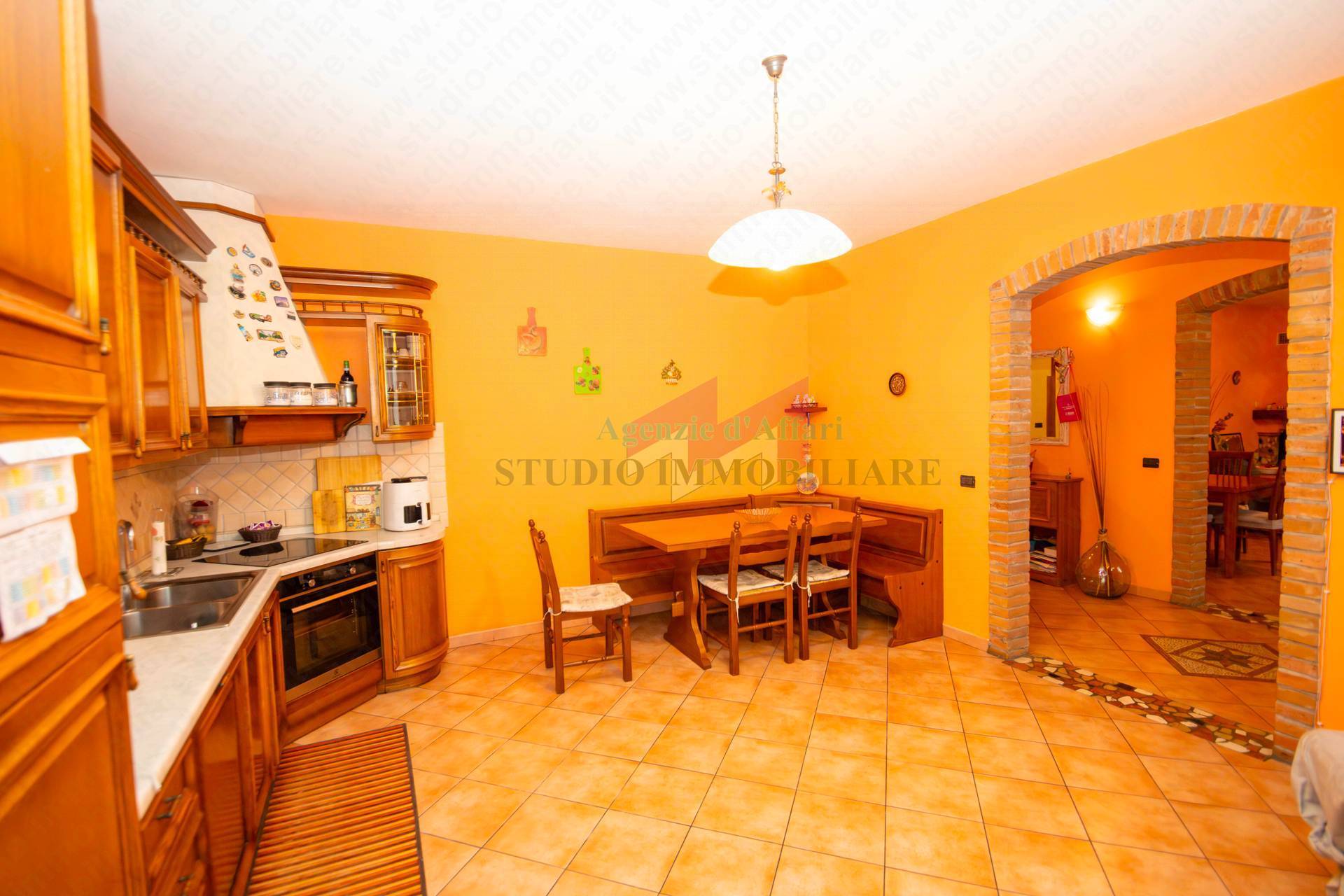 Porzione di fabbricato in vendita a Melara