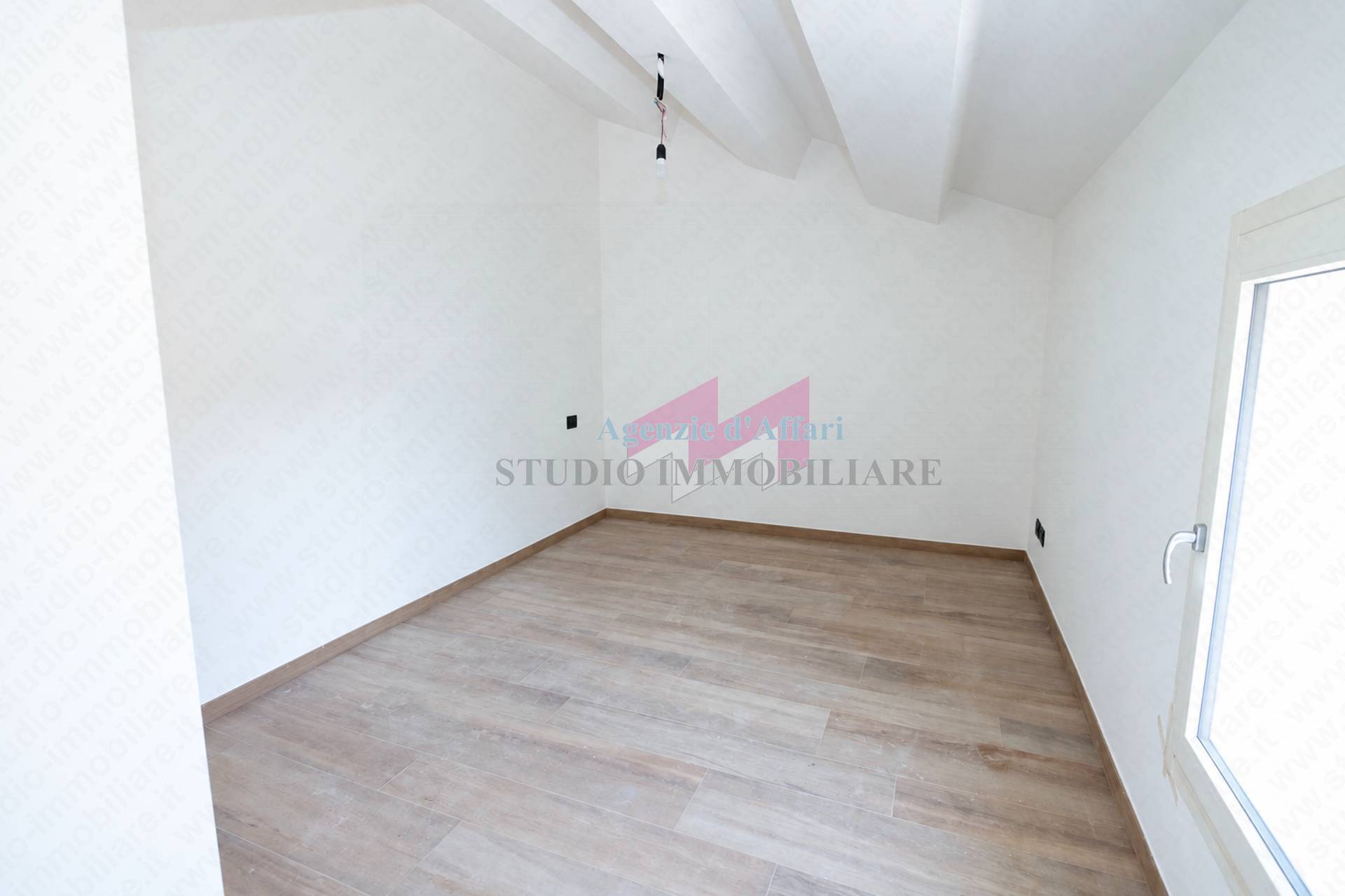 Appartamento in vendita a Melara