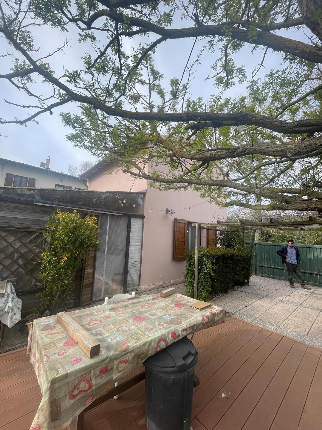 Rustico con giardino, Pisa marina di
