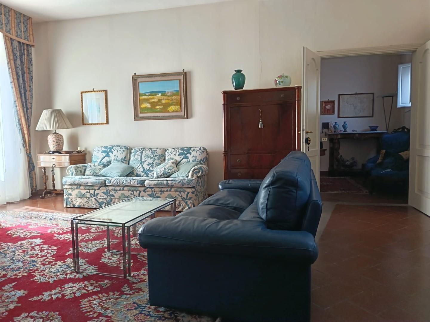 Appartamento con terrazzo, Pisa santa maria