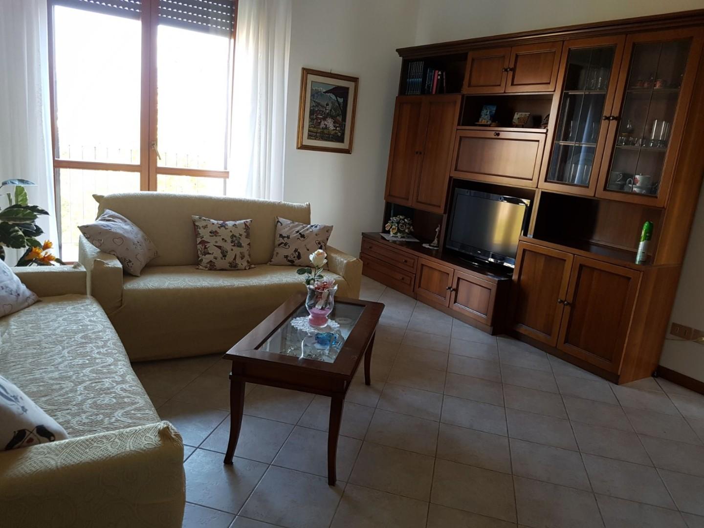 Quadrilocale con terrazzo, Pisa cisanello