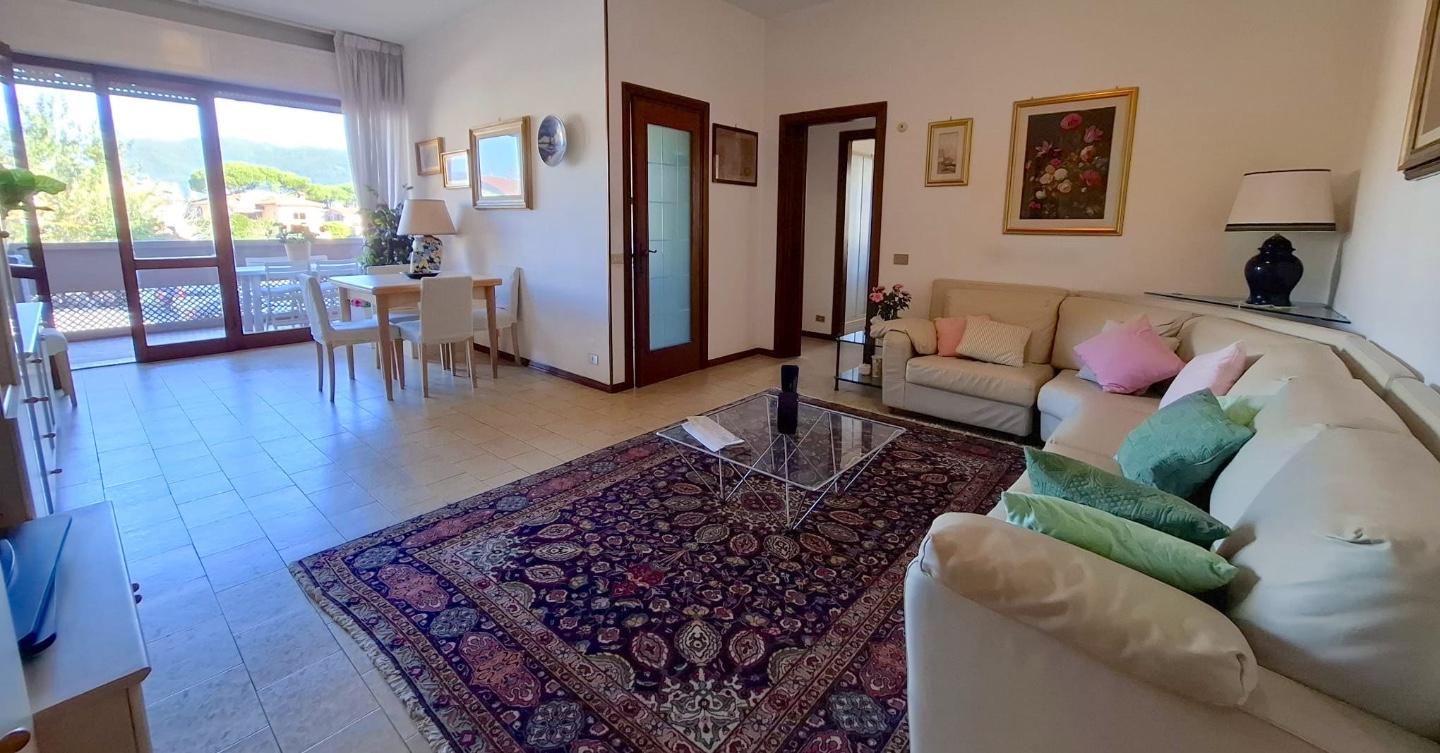 Appartamento in vendita, Carrara marina di