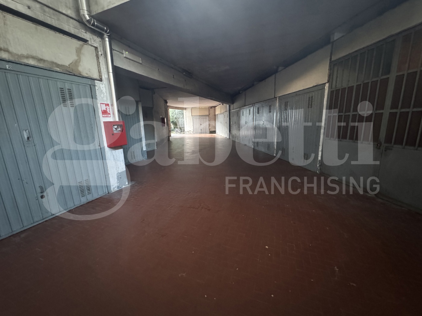 Box/Garage 23mq in vendita a Torino