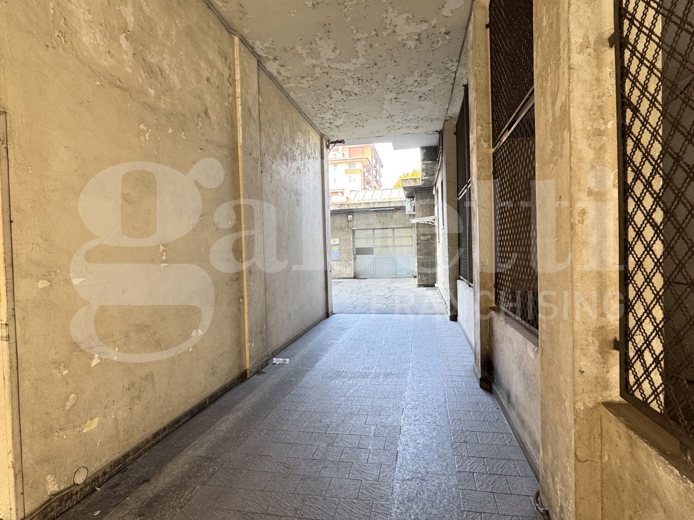 Magazzino in vendita a Torino