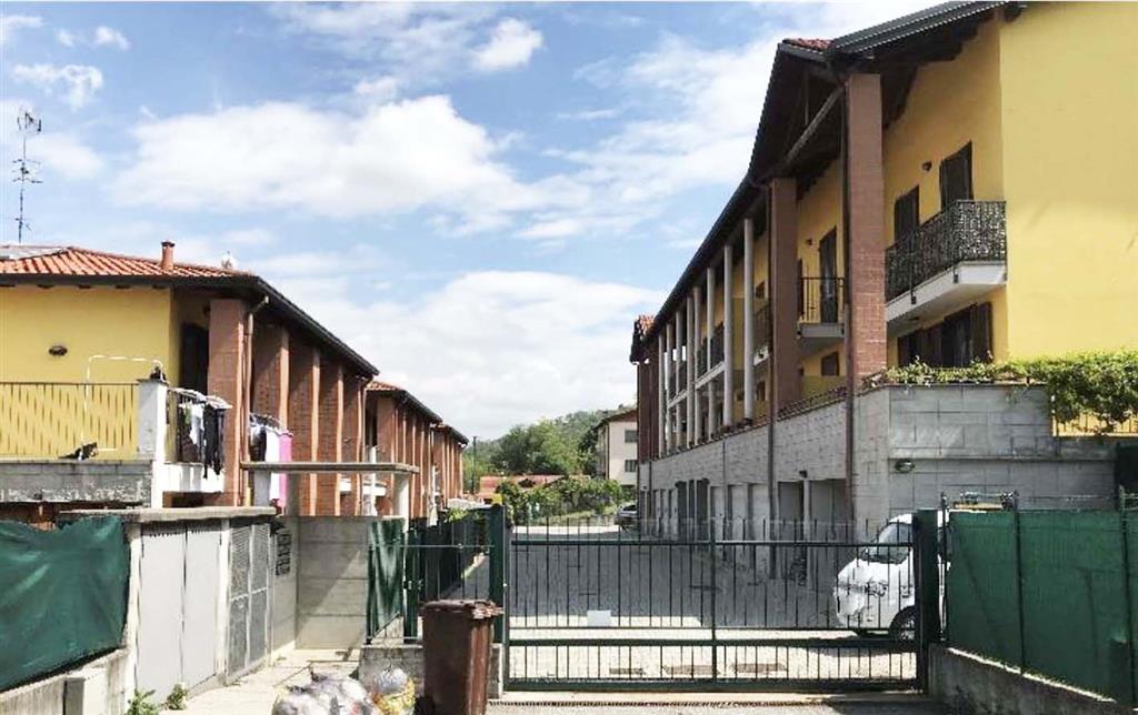 Appartamento in vendita in via leopardi 42, Vergiate