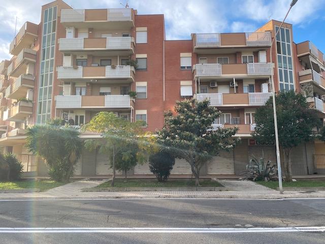 Negozio in vendita in via e. berlinguer 5, Civitavecchia