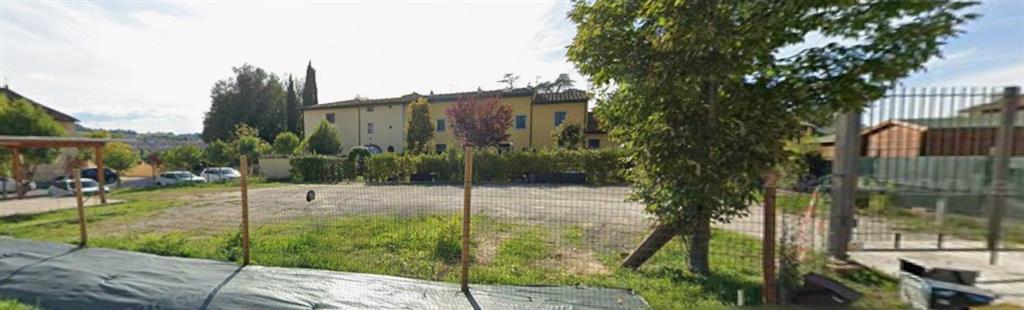 Posto auto scoperto in vendita in via della bastia 8, Empoli