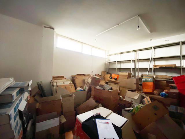 Negozio in vendita in via e. berlinguer 5, Civitavecchia