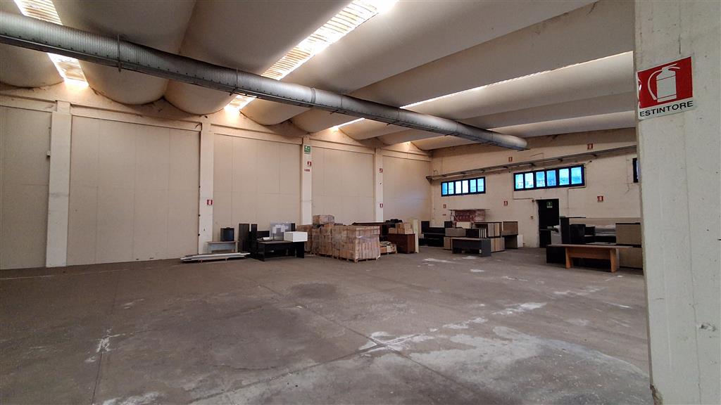 Capannone in vendita in via vecchia aretina, Castiglion Fibocchi