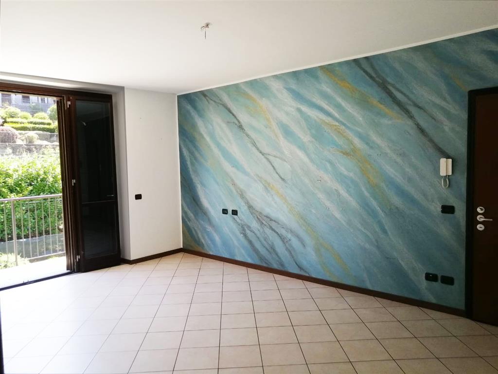 Appartamento in vendita in via leopardi 42, Vergiate