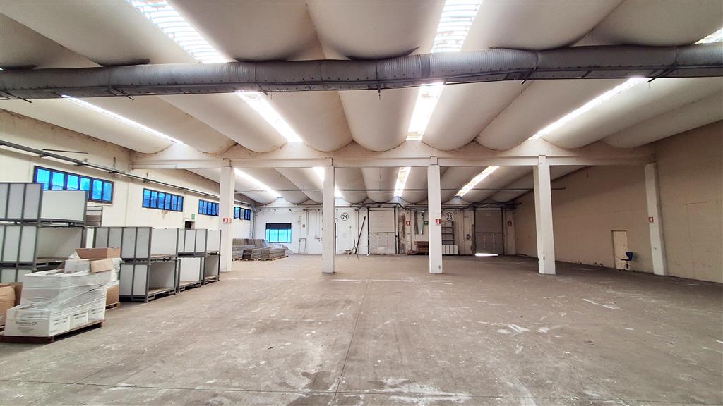 Capannone in vendita in via vecchia aretina, Castiglion Fibocchi