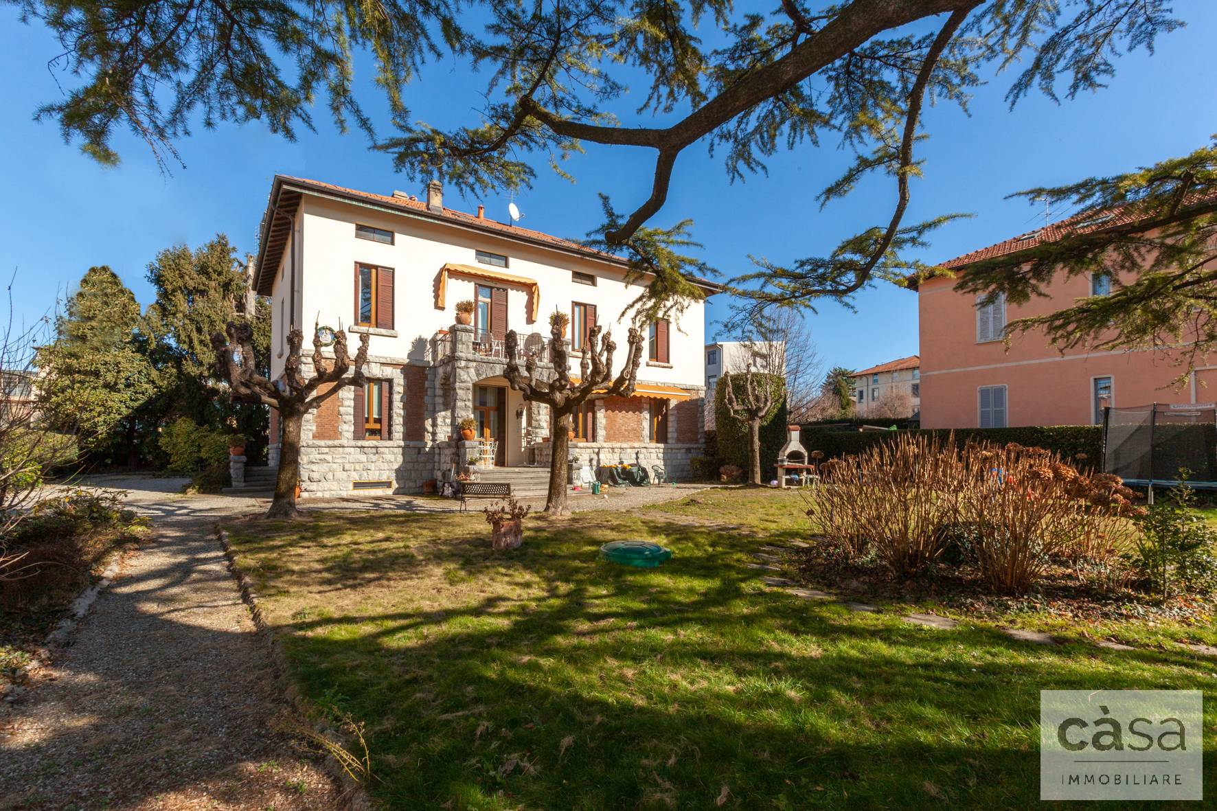 Villa in vendita, Varese giubiano