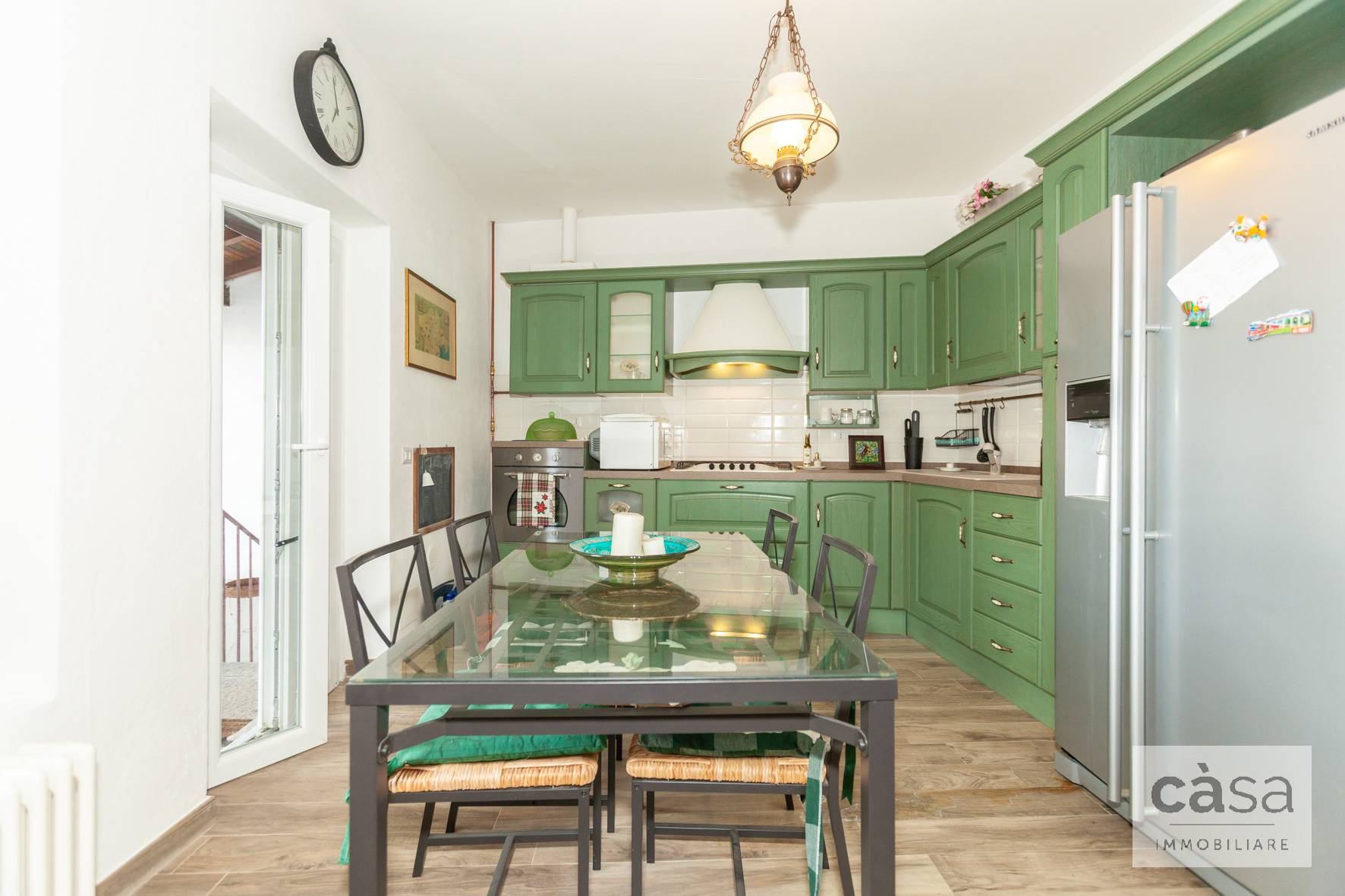 Porzione di Casa in vendita a Gazzada Schianno, Gazzada