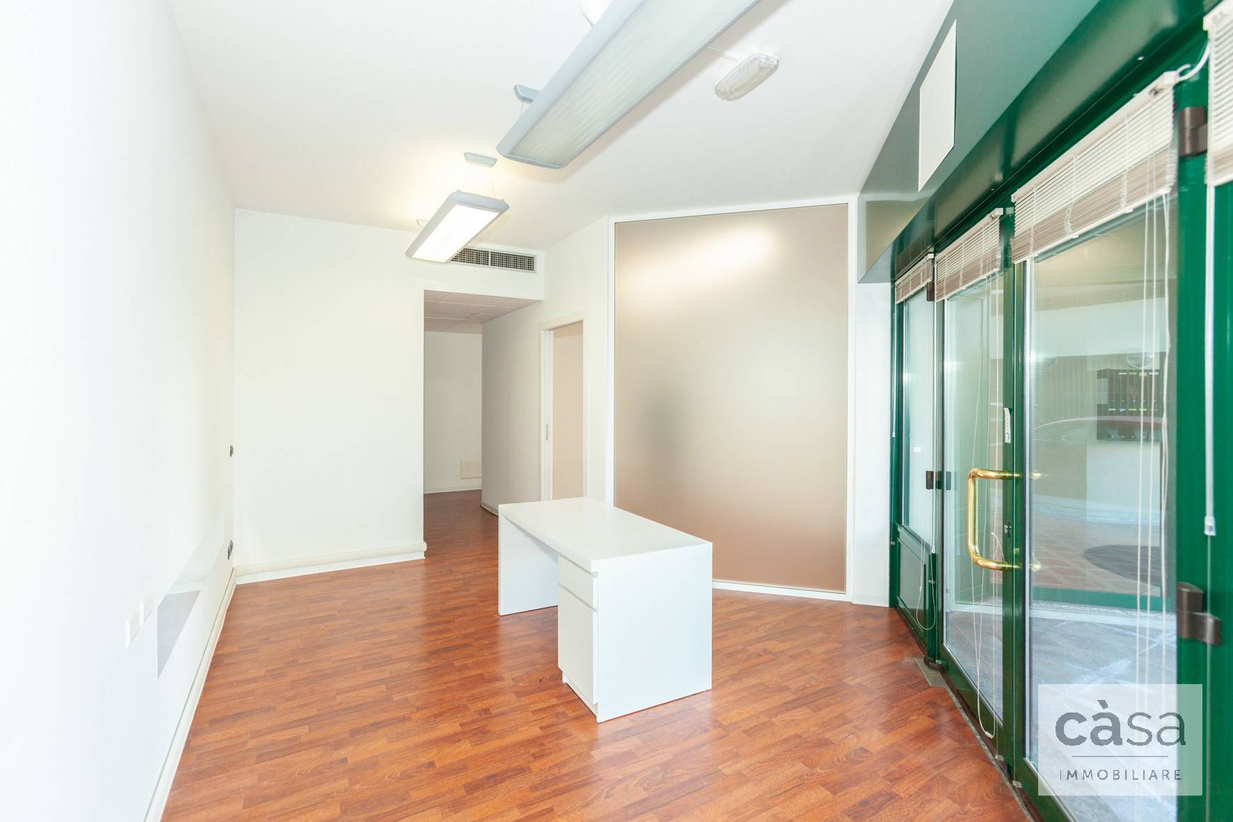 Negozio in vendita a Varese