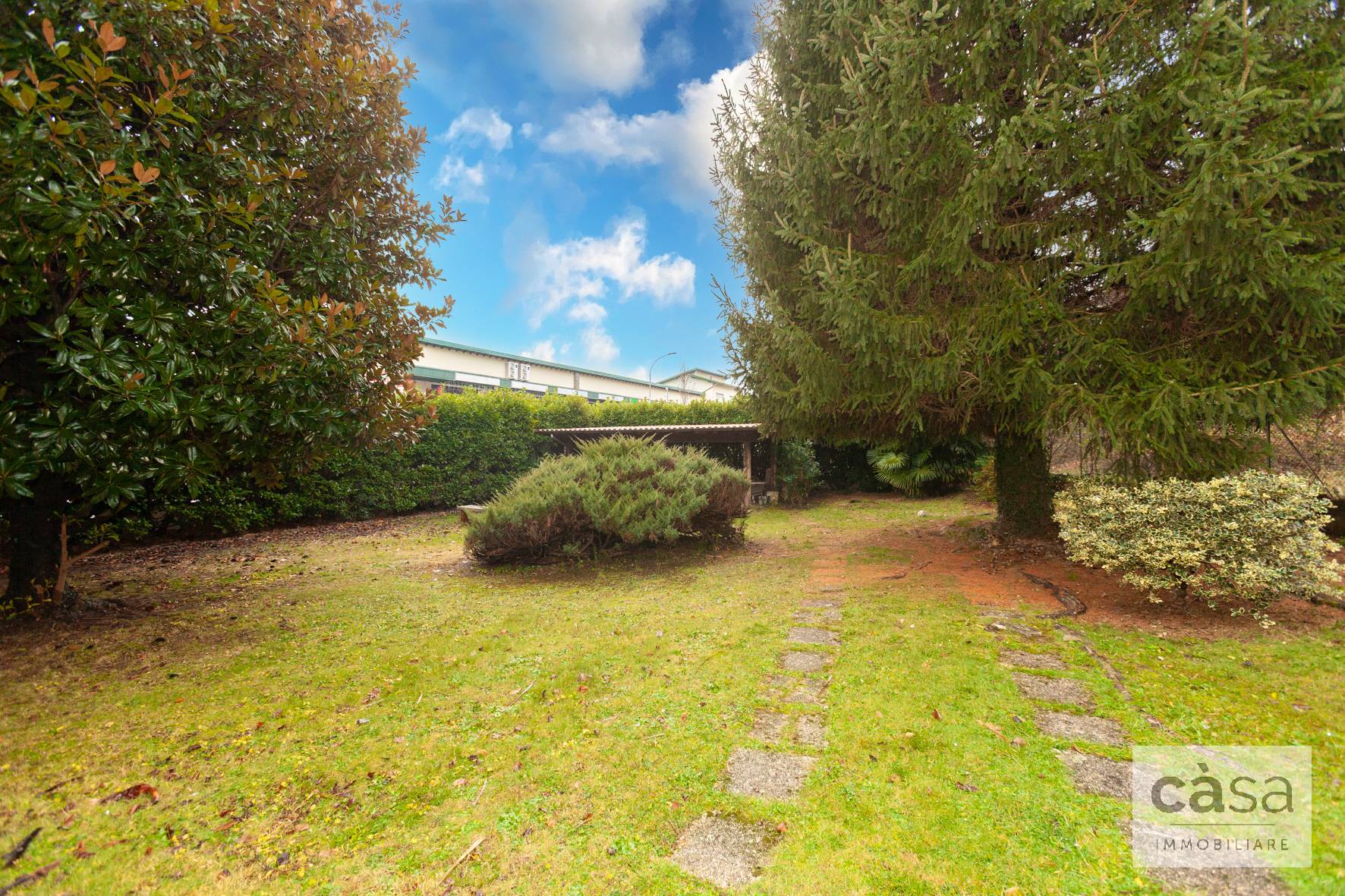 Villa in vendita a Induno Olona