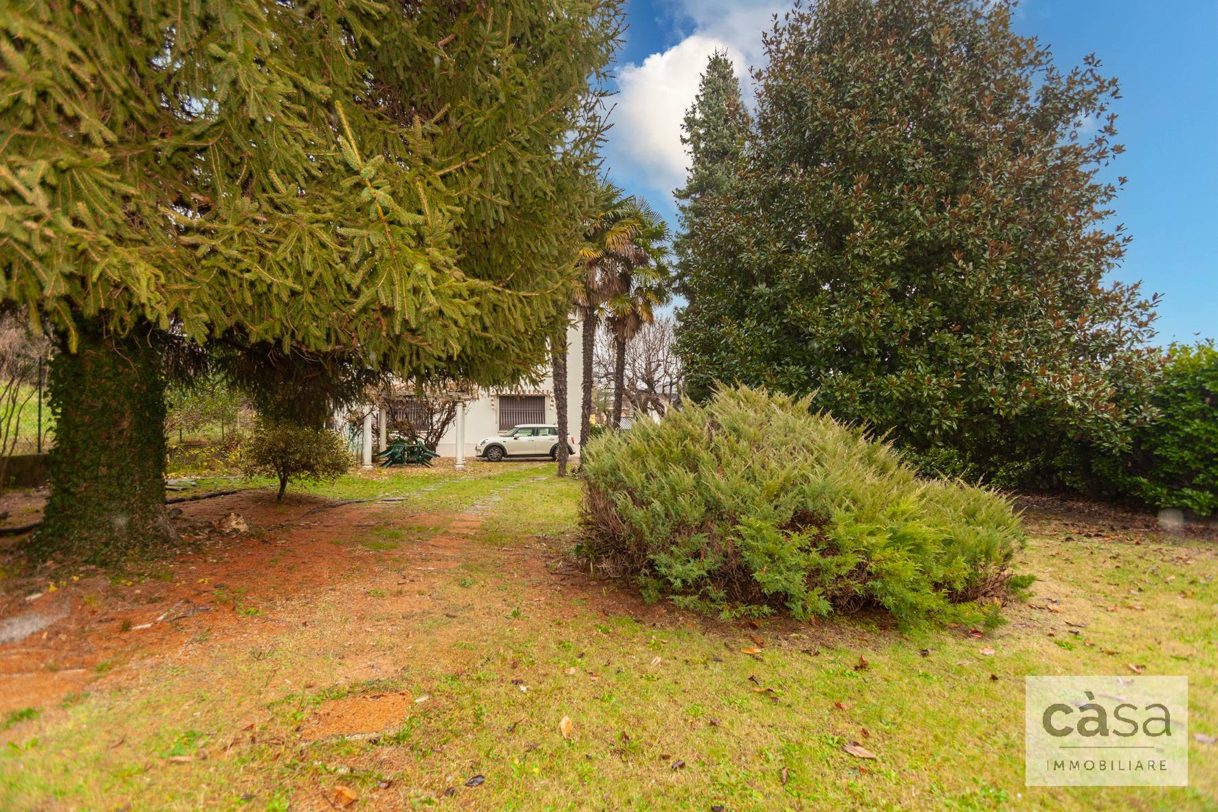 Villa in vendita a Induno Olona