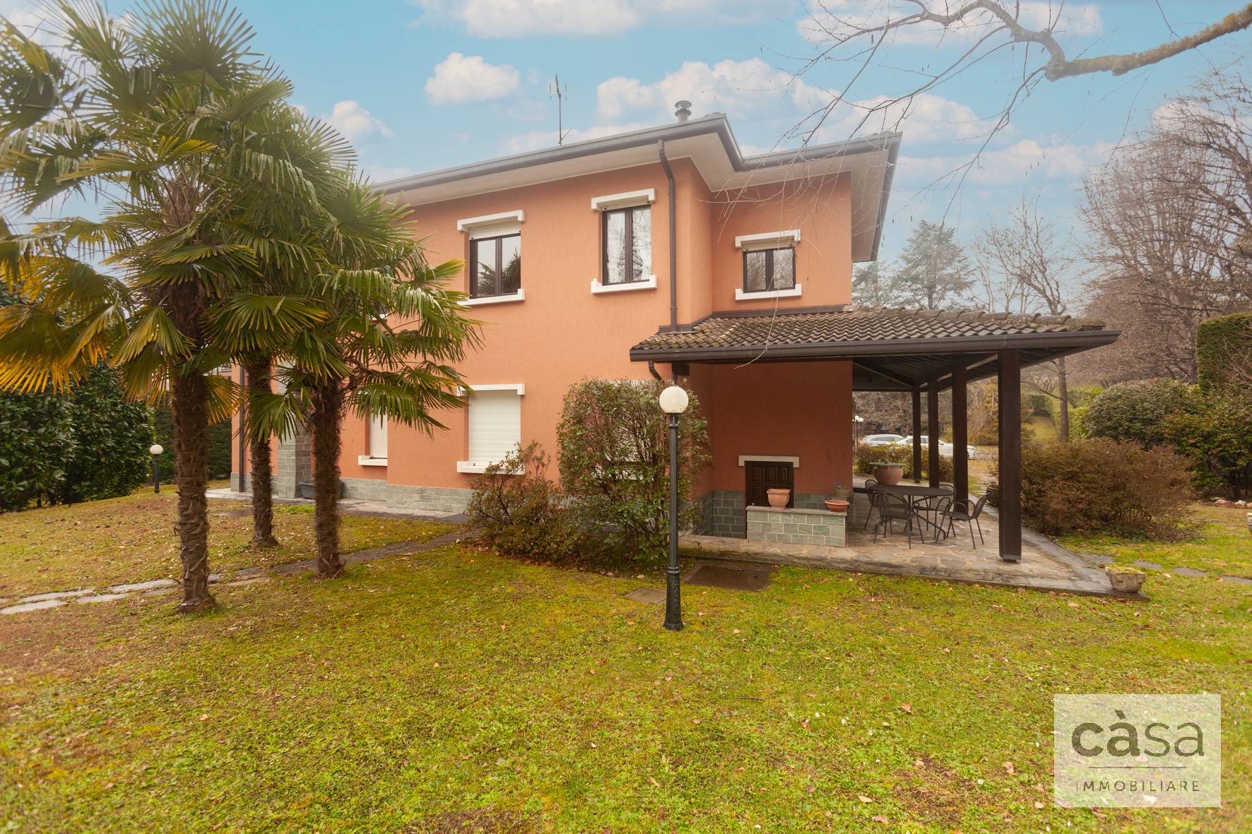 Villa in vendita a Clivio