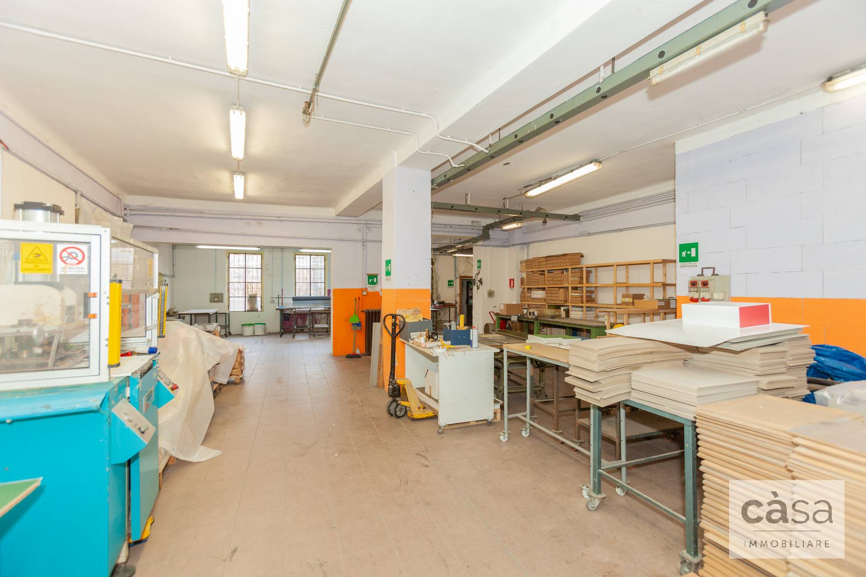 Capannone in vendita a Varese, Valganna