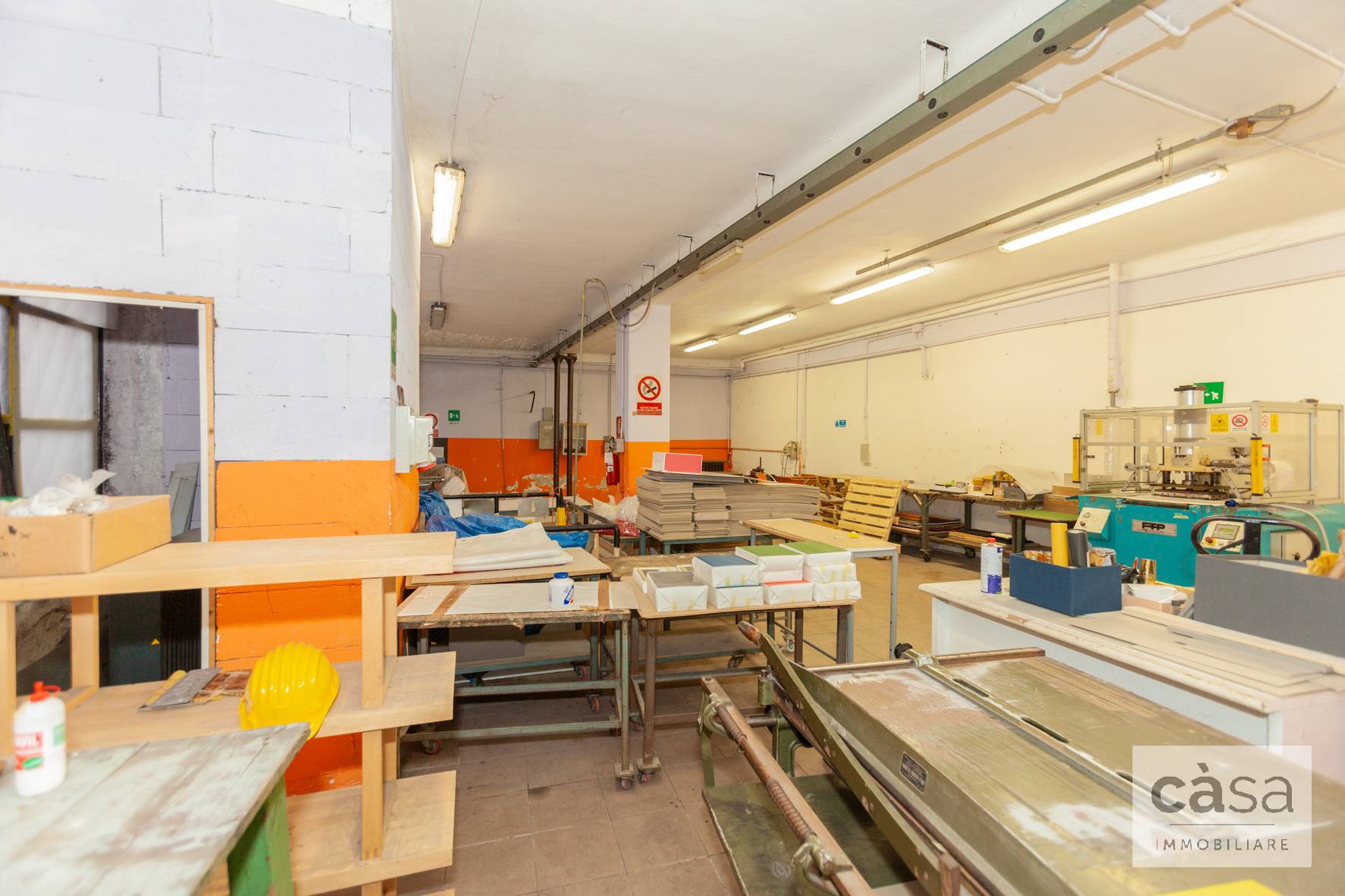 Capannone in vendita a Varese, Valganna