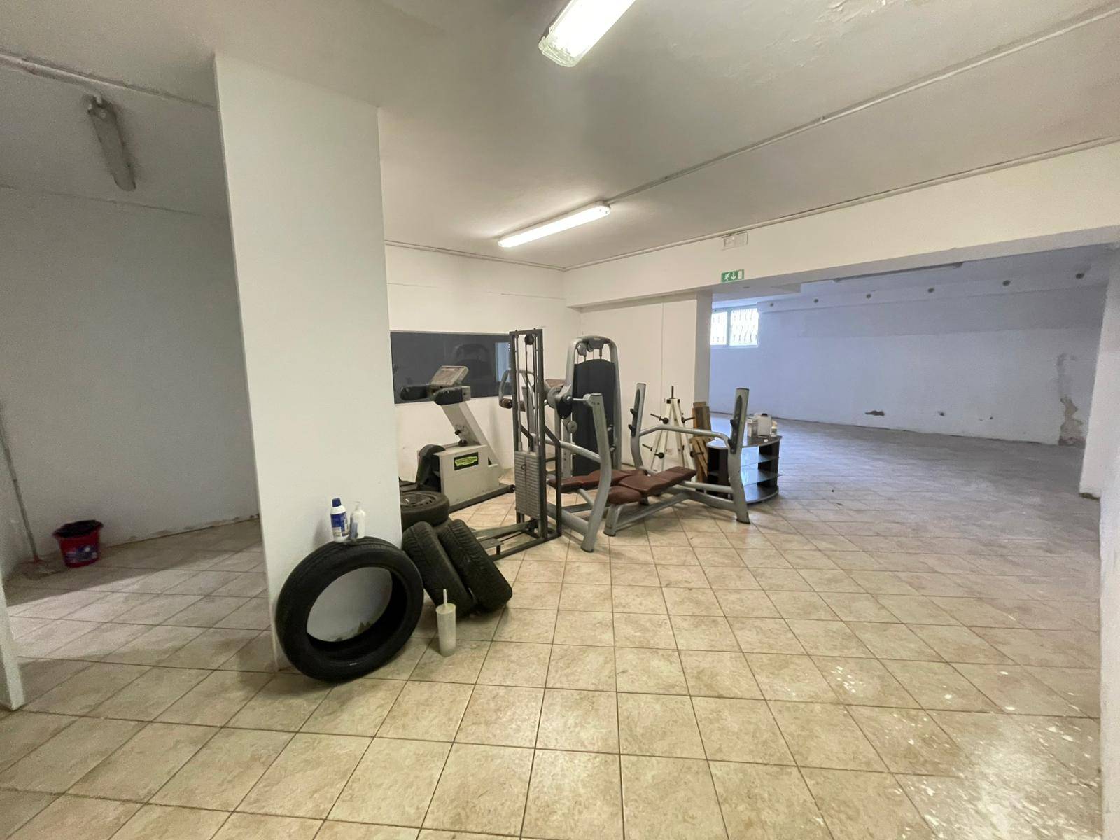 Magazzino in affitto a Varese