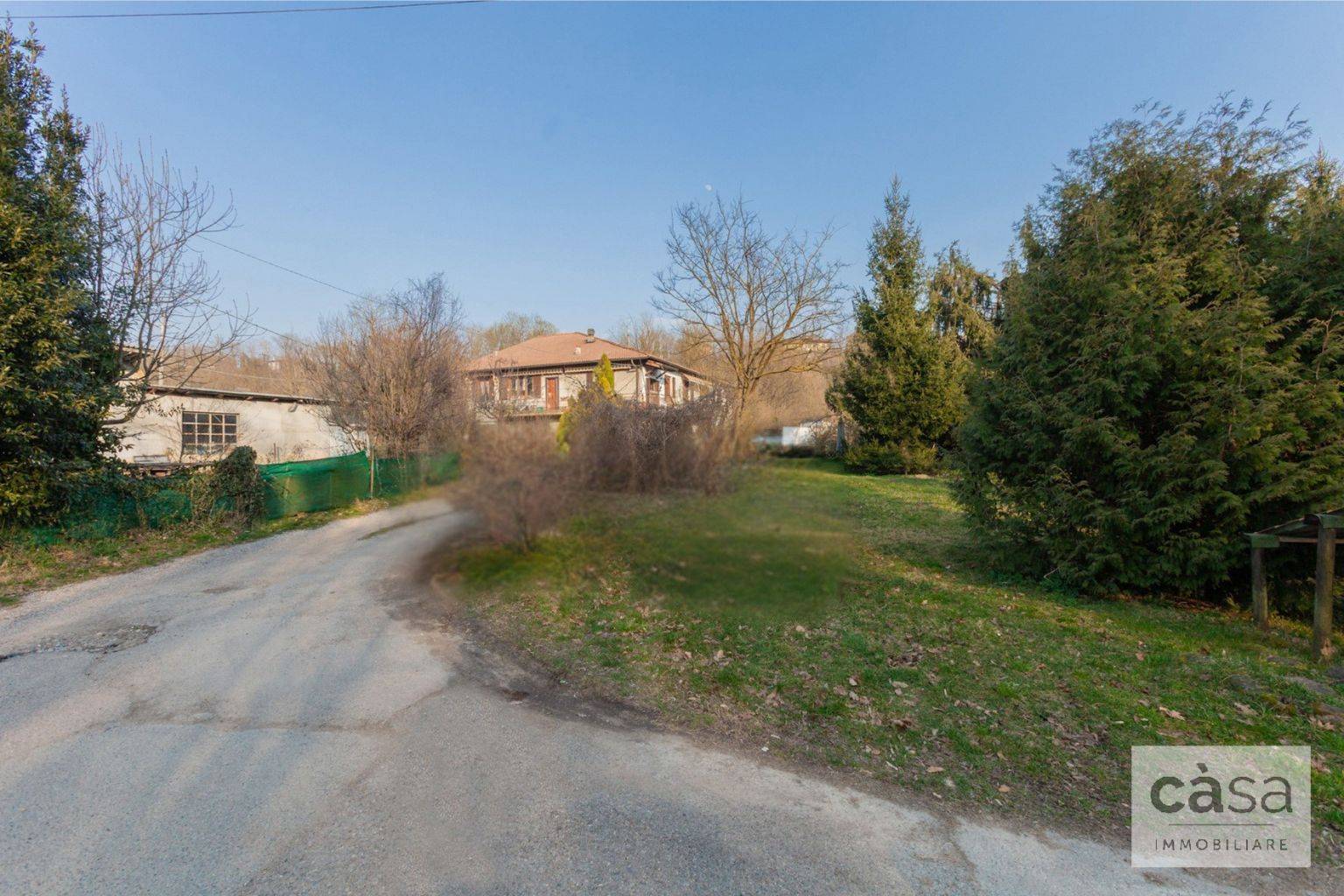 Villetta bifamiliare in vendita a Malnate