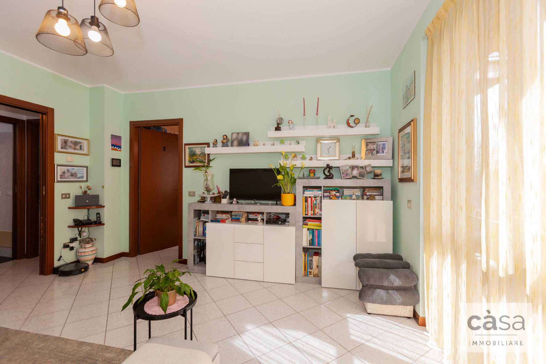 Appartamento in vendita a Lozza