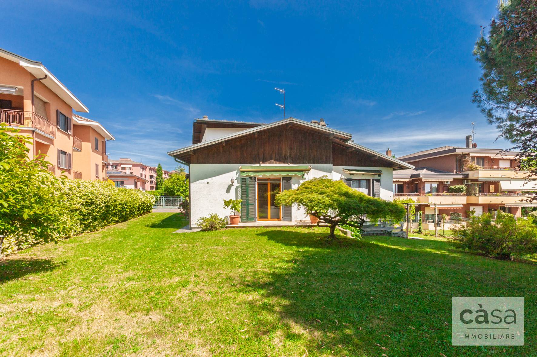 Villa in vendita a Varese, Bizzozzero