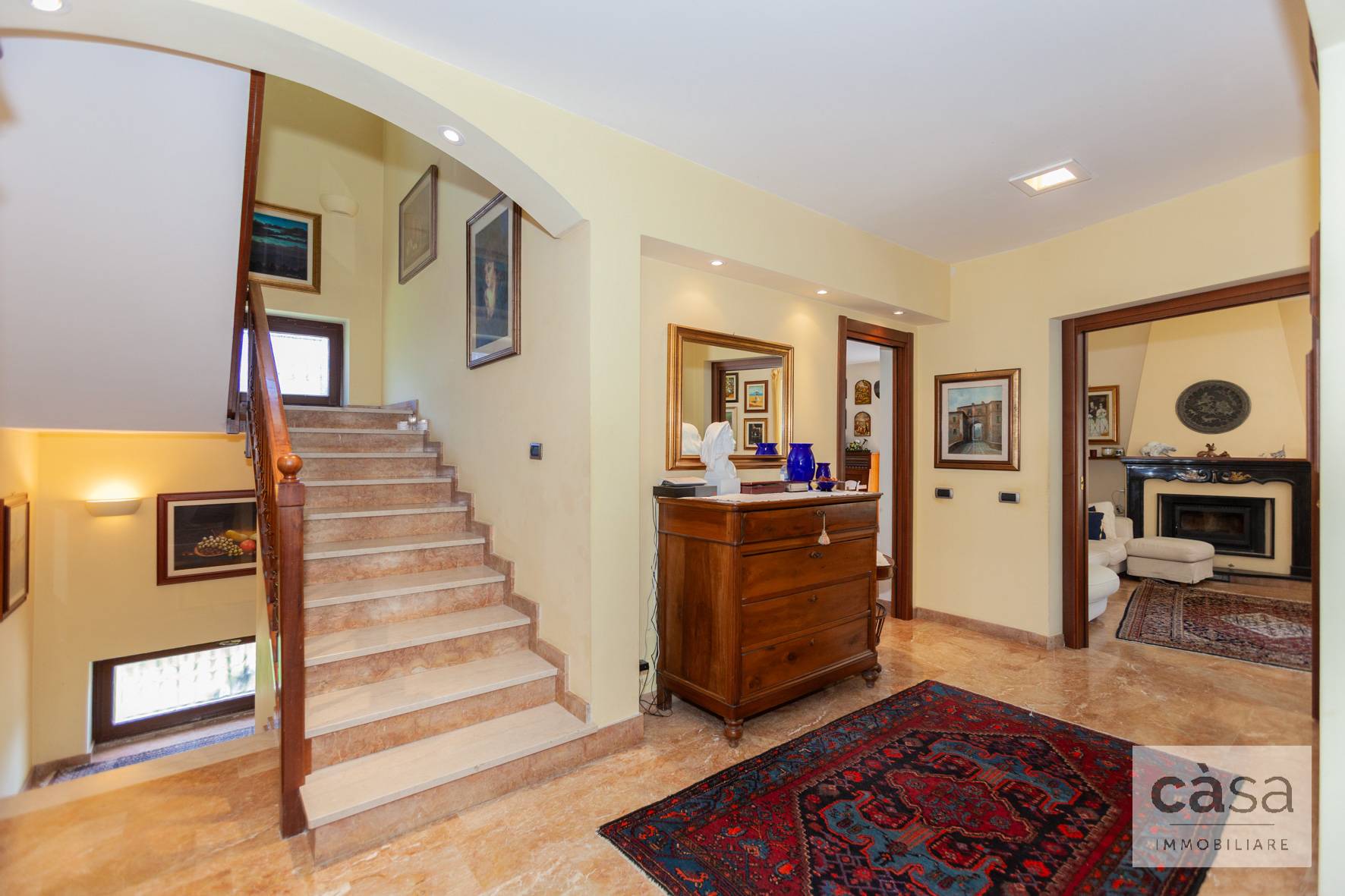 Villa in vendita a Varese, Bizzozzero