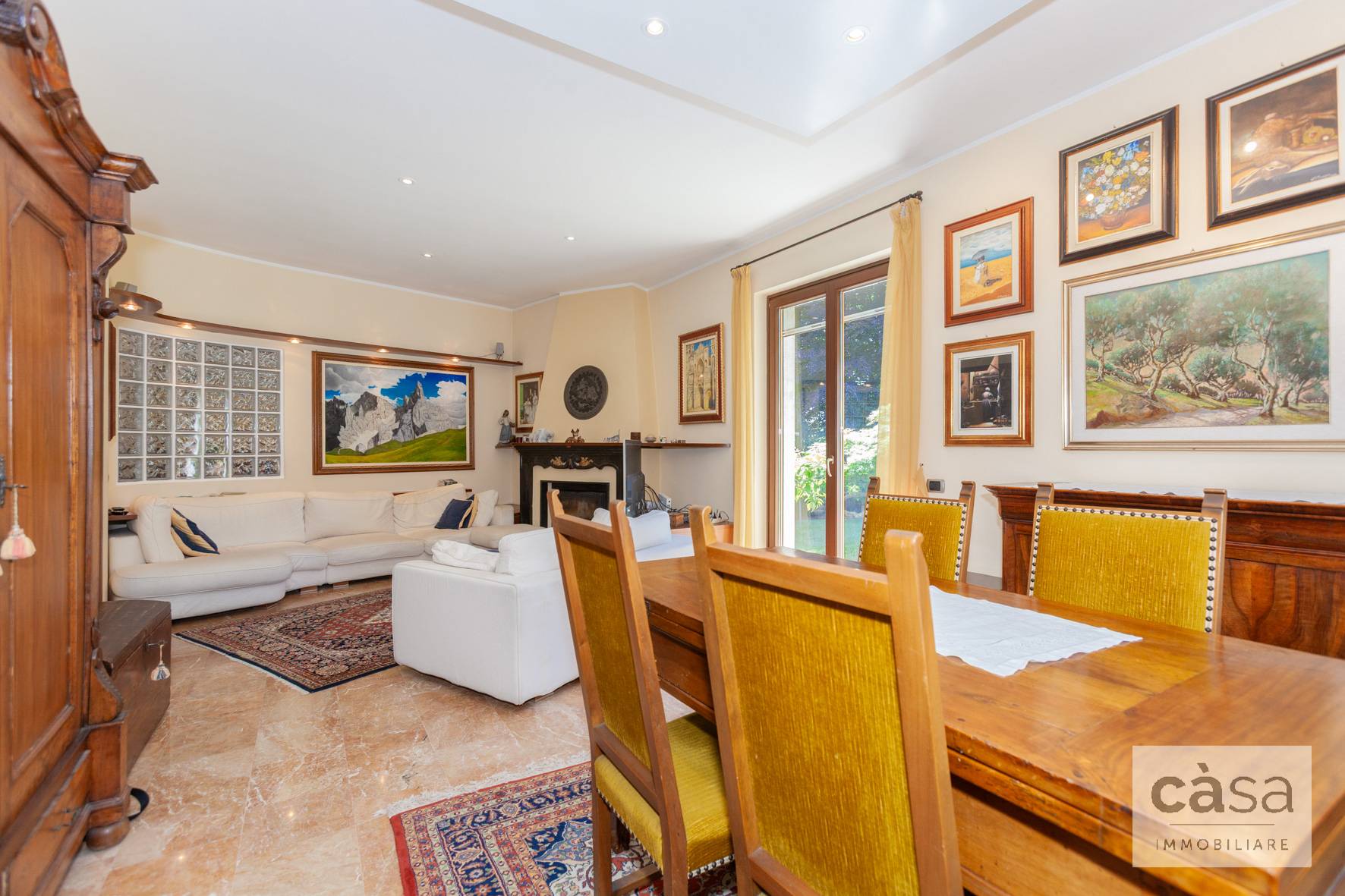 Villa in vendita a Varese, Bizzozzero