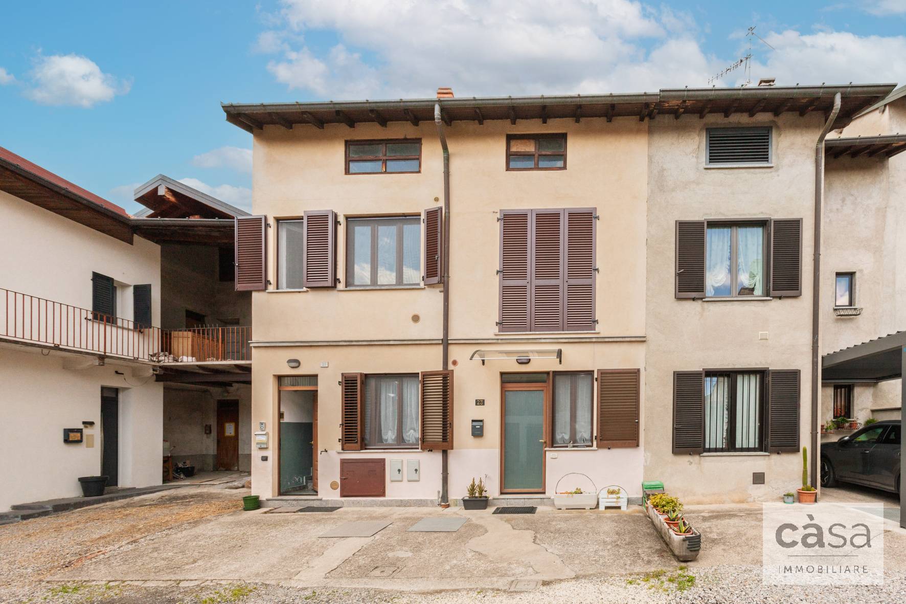 Appartamento in vendita a Malnate