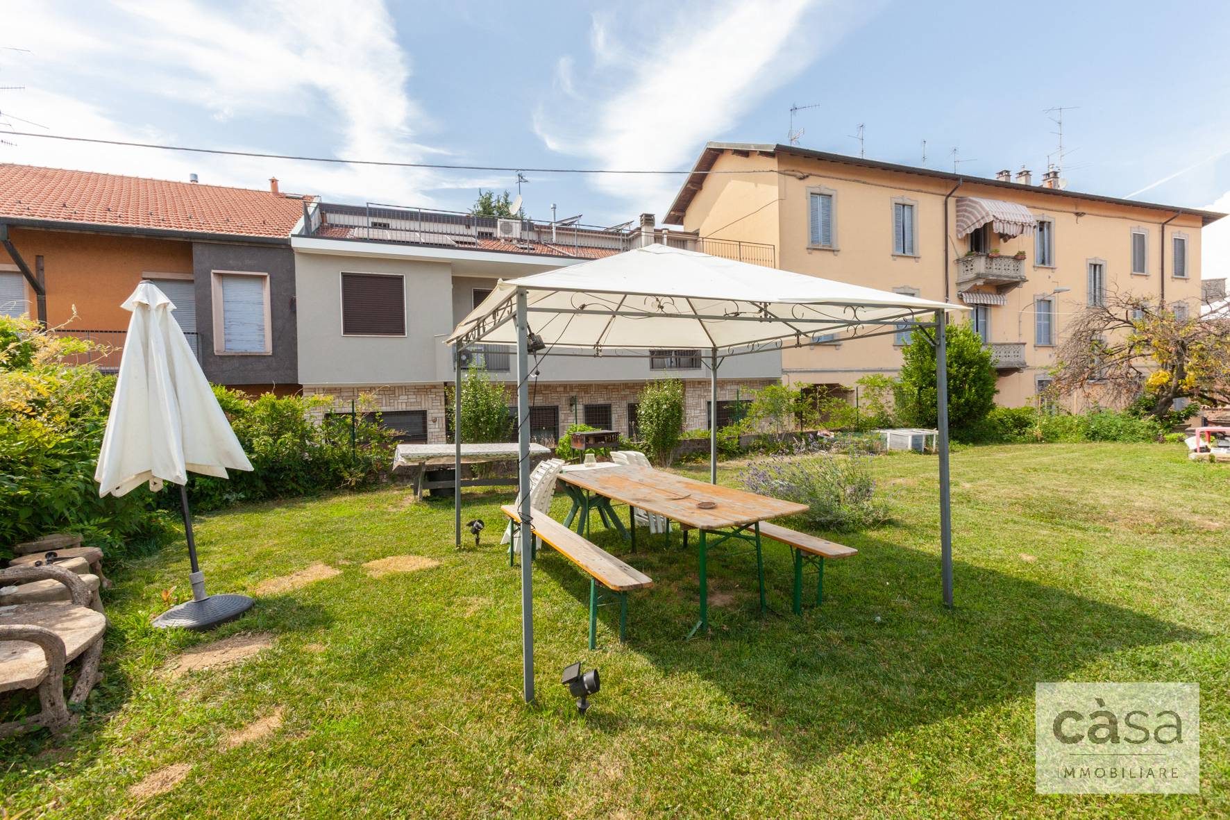 Appartamento in vendita a Vedano Olona