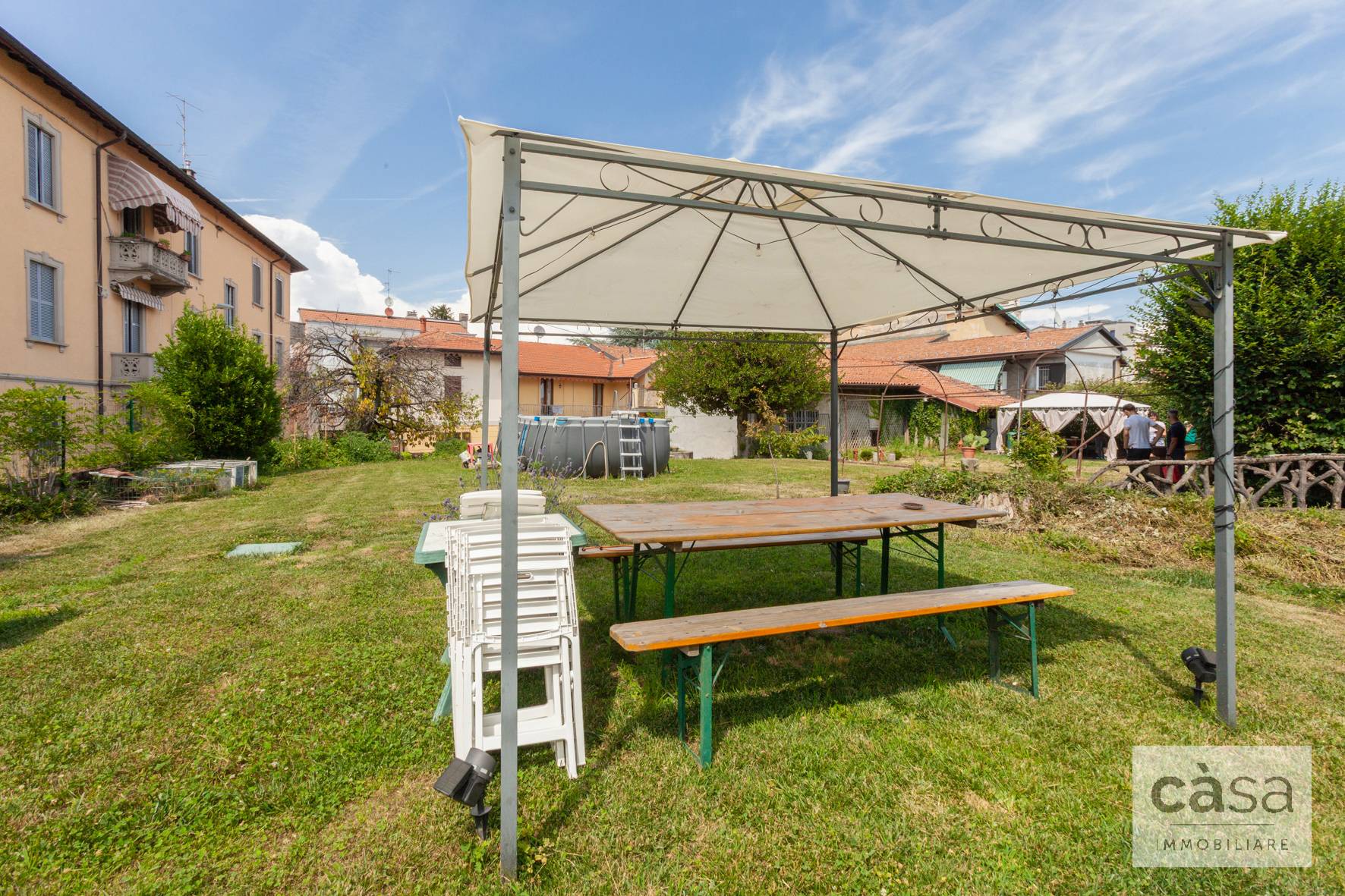 Appartamento in vendita a Vedano Olona