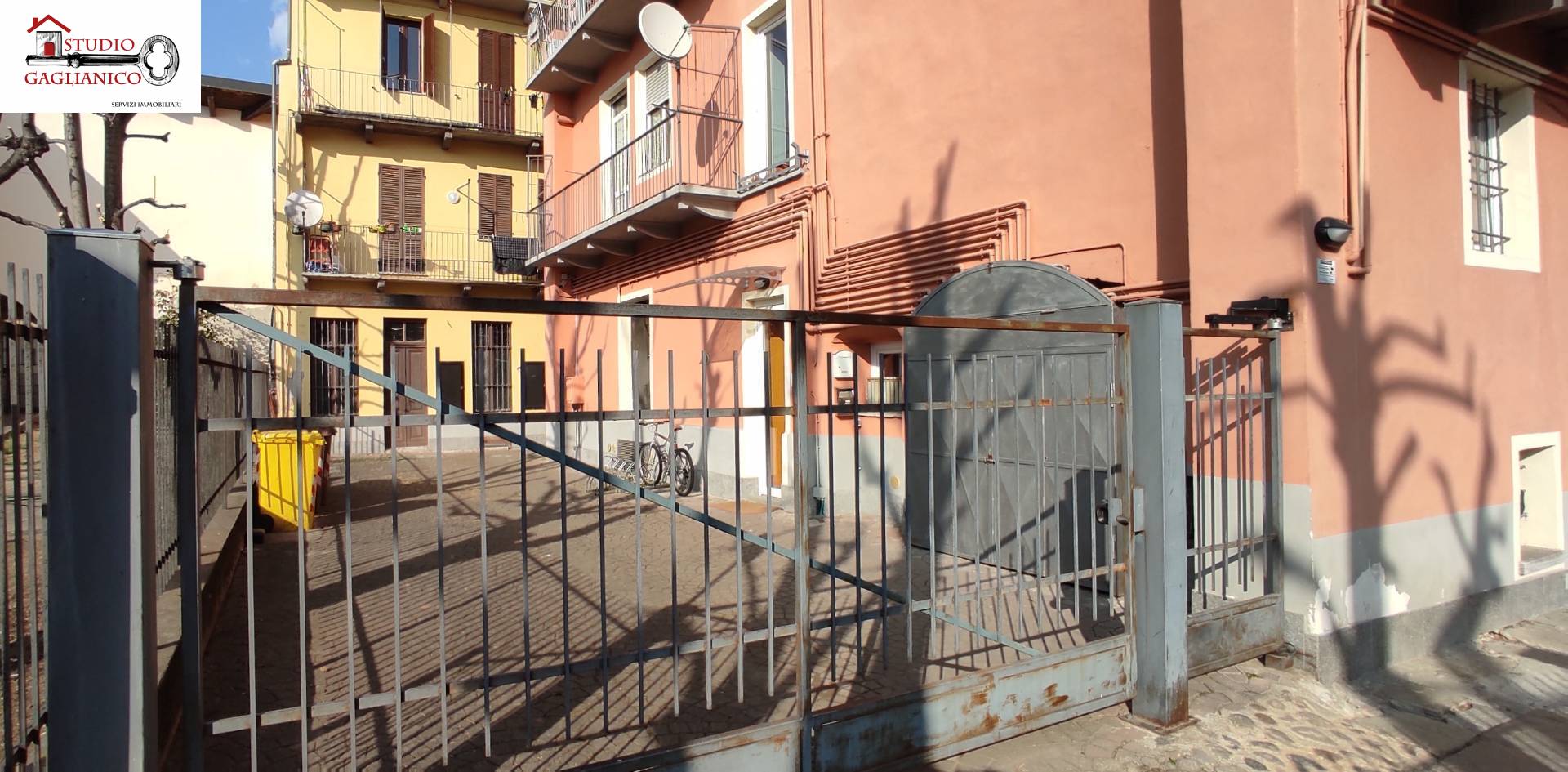 Locale commerciale in affitto a Biella