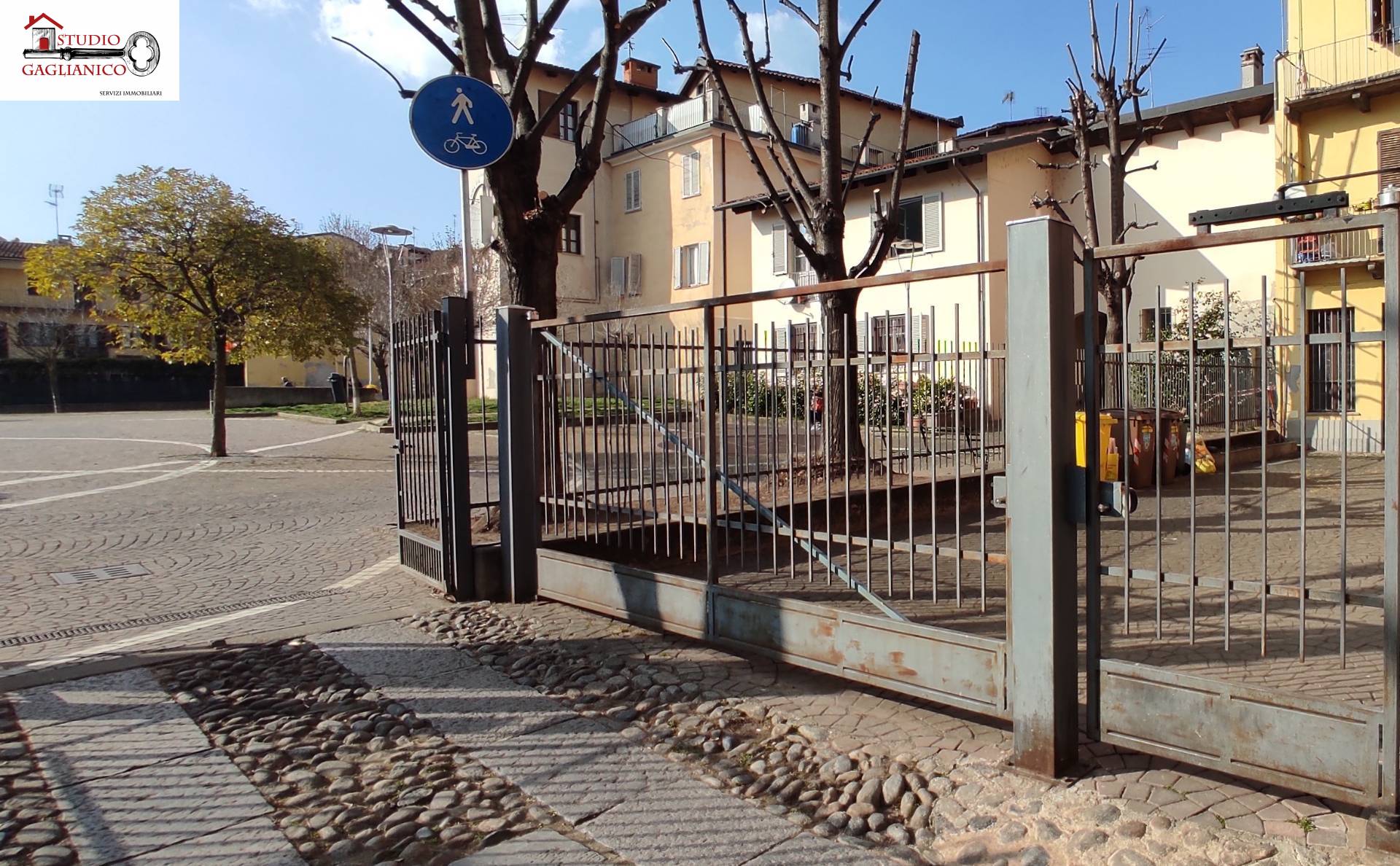 Locale commerciale in affitto a Biella