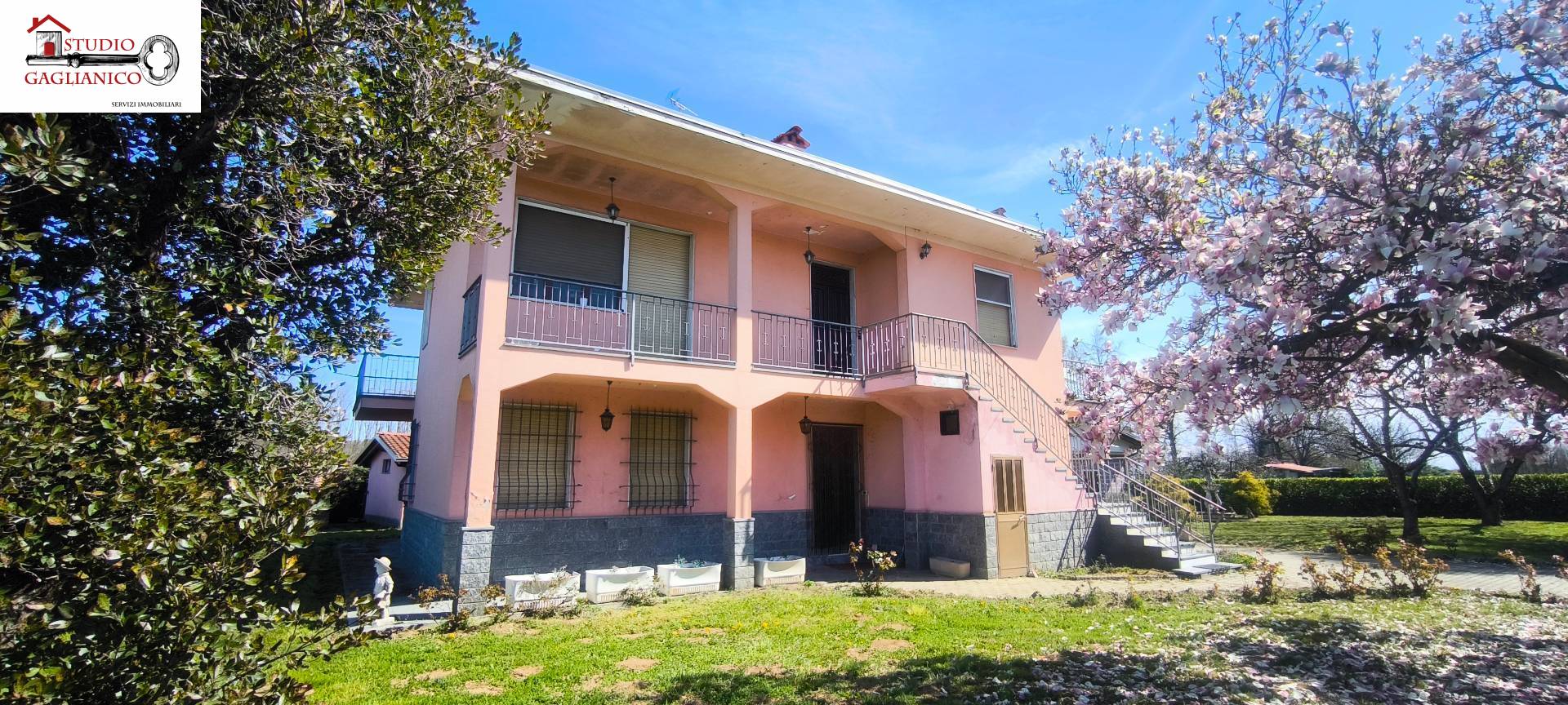 Casa bifamiliare in vendita a Massazza