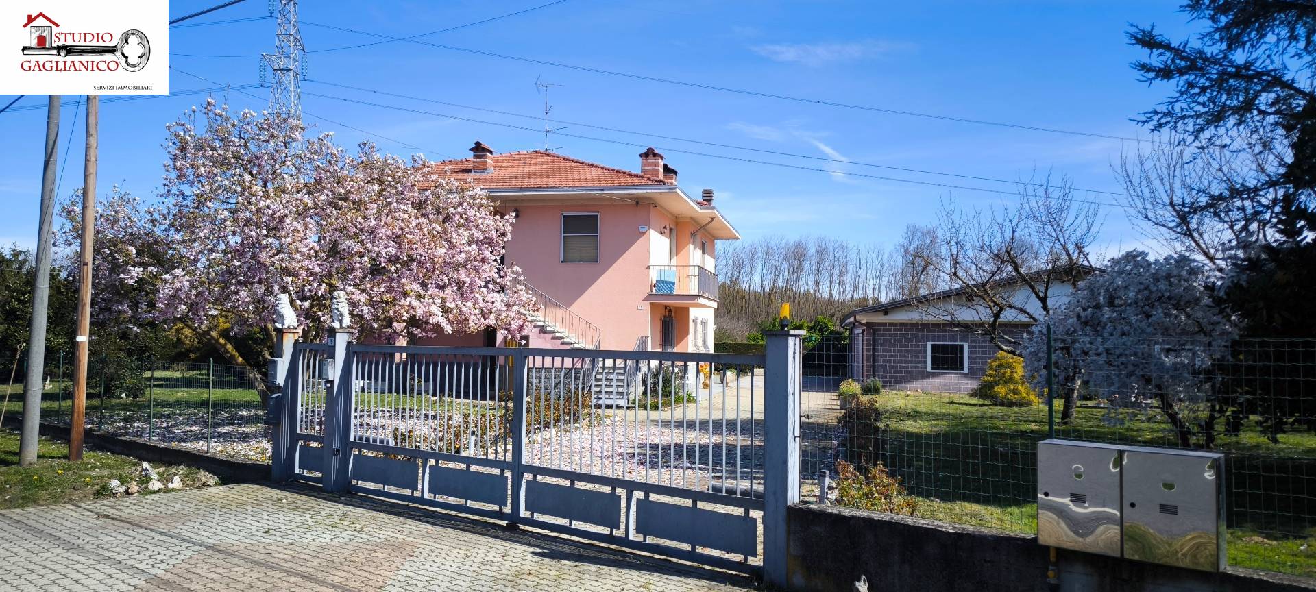 Casa bifamiliare in vendita a Massazza