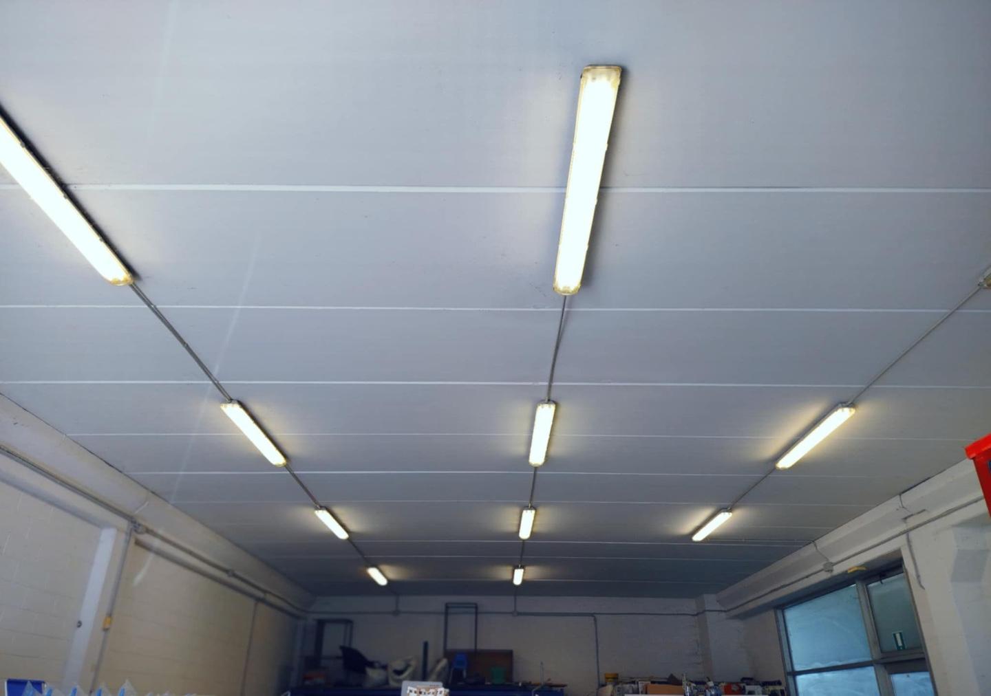 Locale commerciale in affitto, Pontedera il chiesino