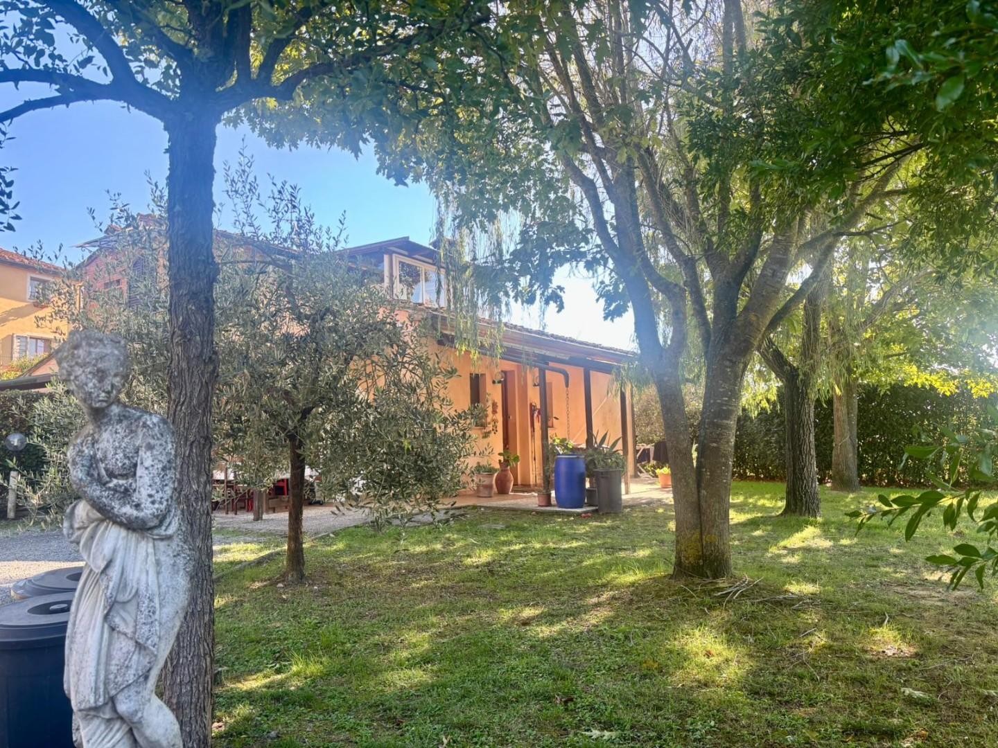 casale in vendita a Palaia in zona Forcoli